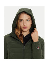 Champion · Ватирано яке · зелен | DontMiss.bg