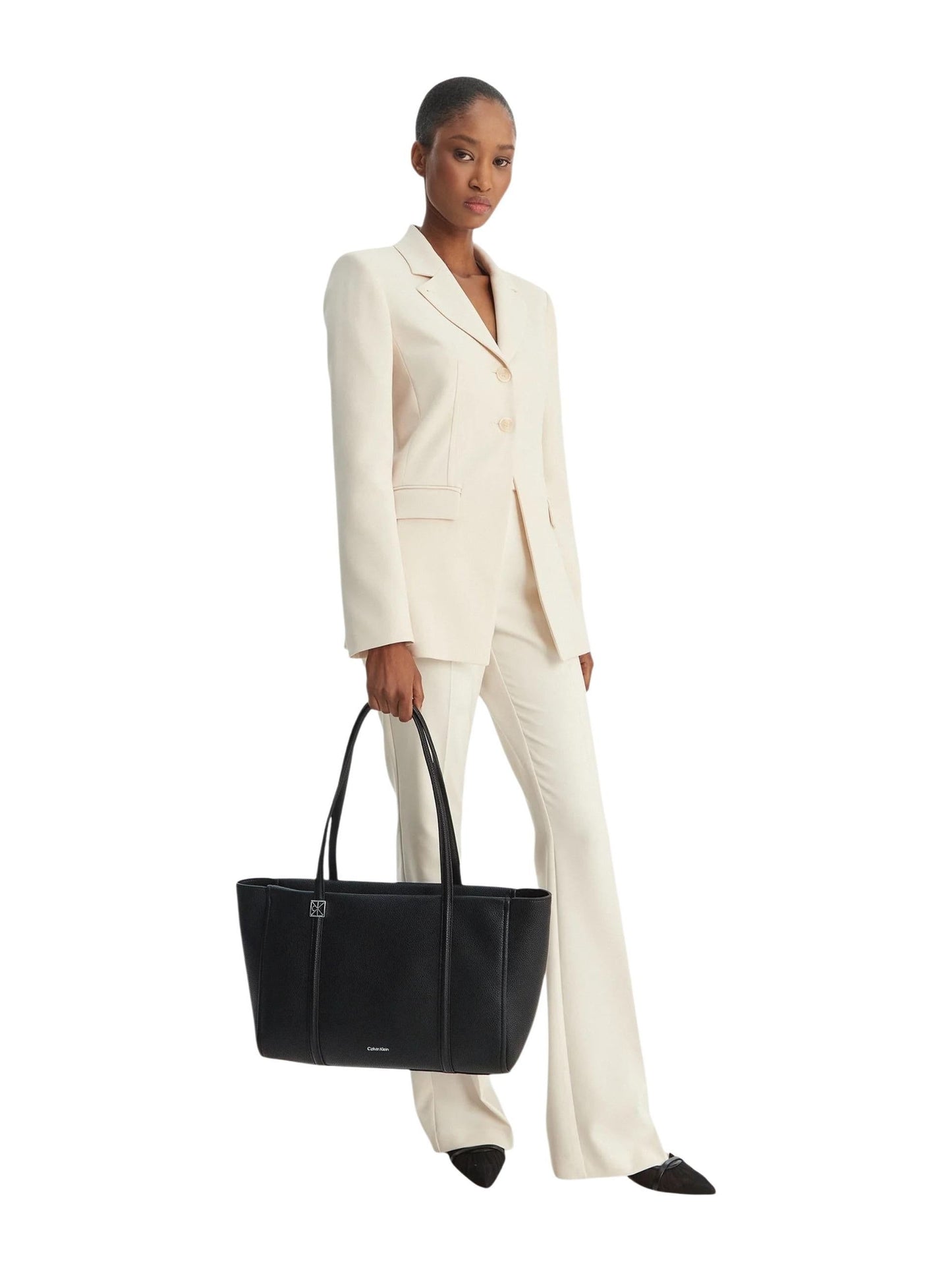 Calvin Klein · Дамска чанта · EMBLEM HW PEBBLE TOTE | DontMiss.bg