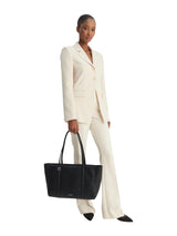 Calvin Klein · Дамска чанта · EMBLEM HW PEBBLE TOTE | DontMiss.bg