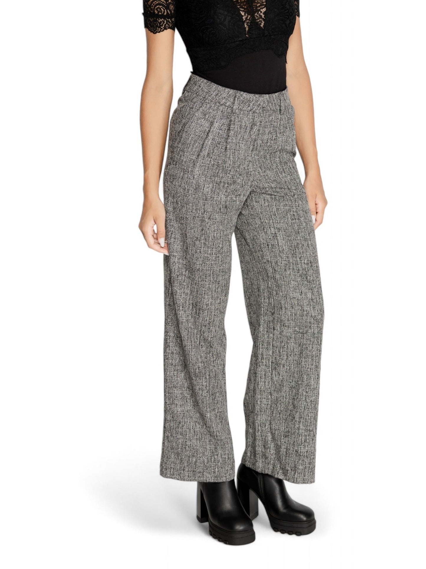 Vila Clothes · Панталони · 14098697 | DontMiss.bg