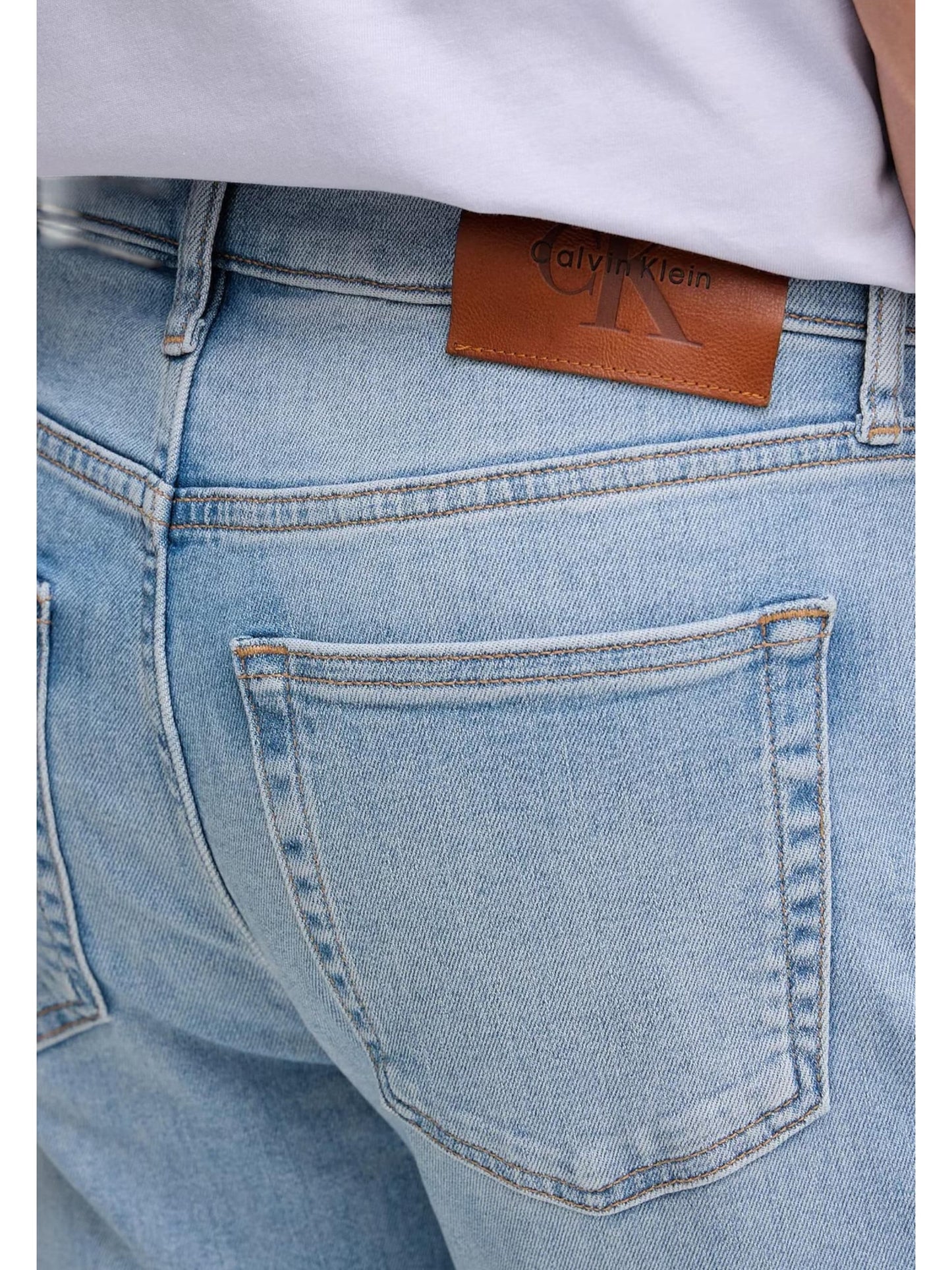 Calvin Klein Jeans · Дънки · Син | DontMiss.bg