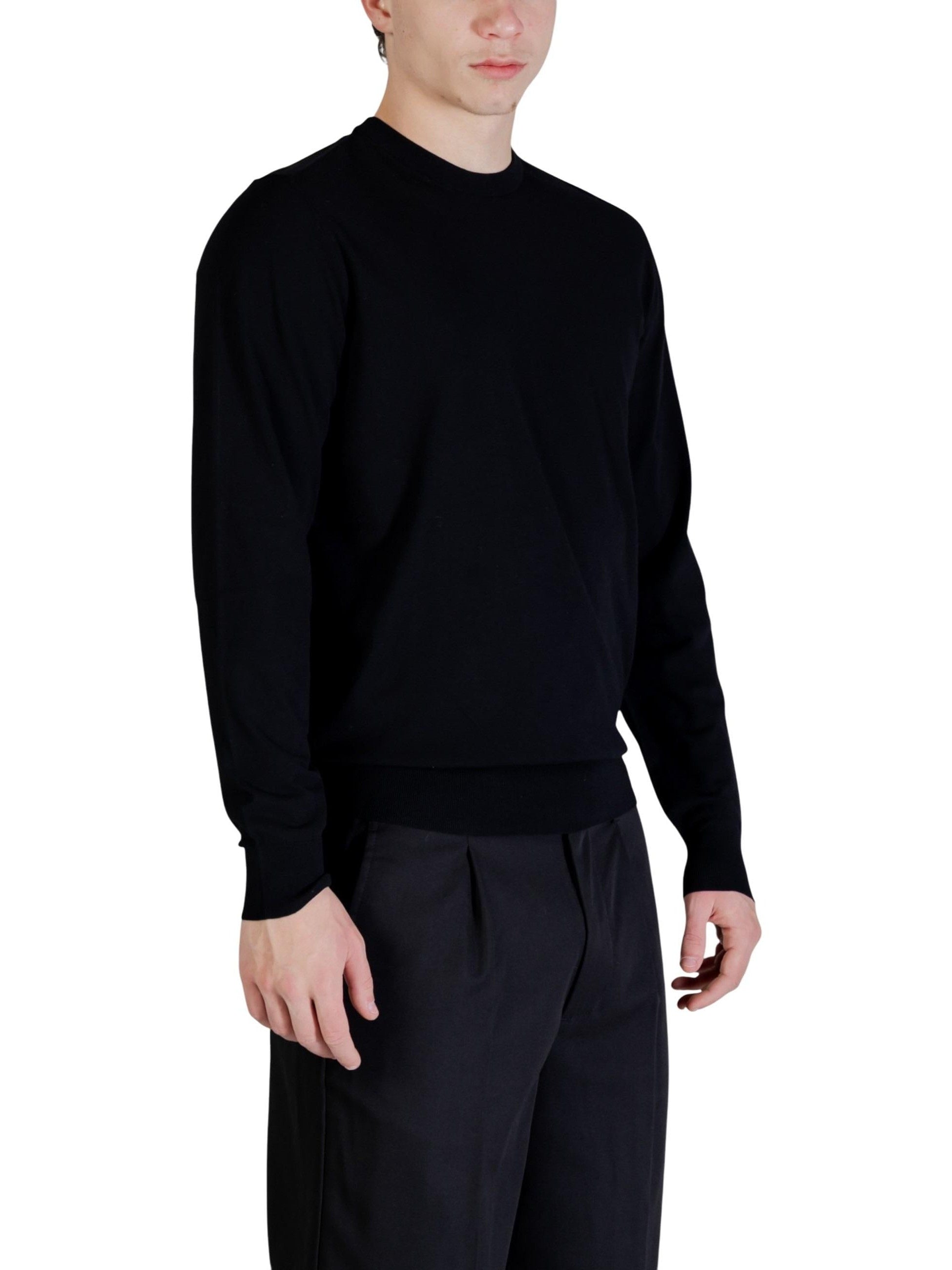 Guess · Пуловер · KADIR TECH LS CN SWTR | DontMiss.bg