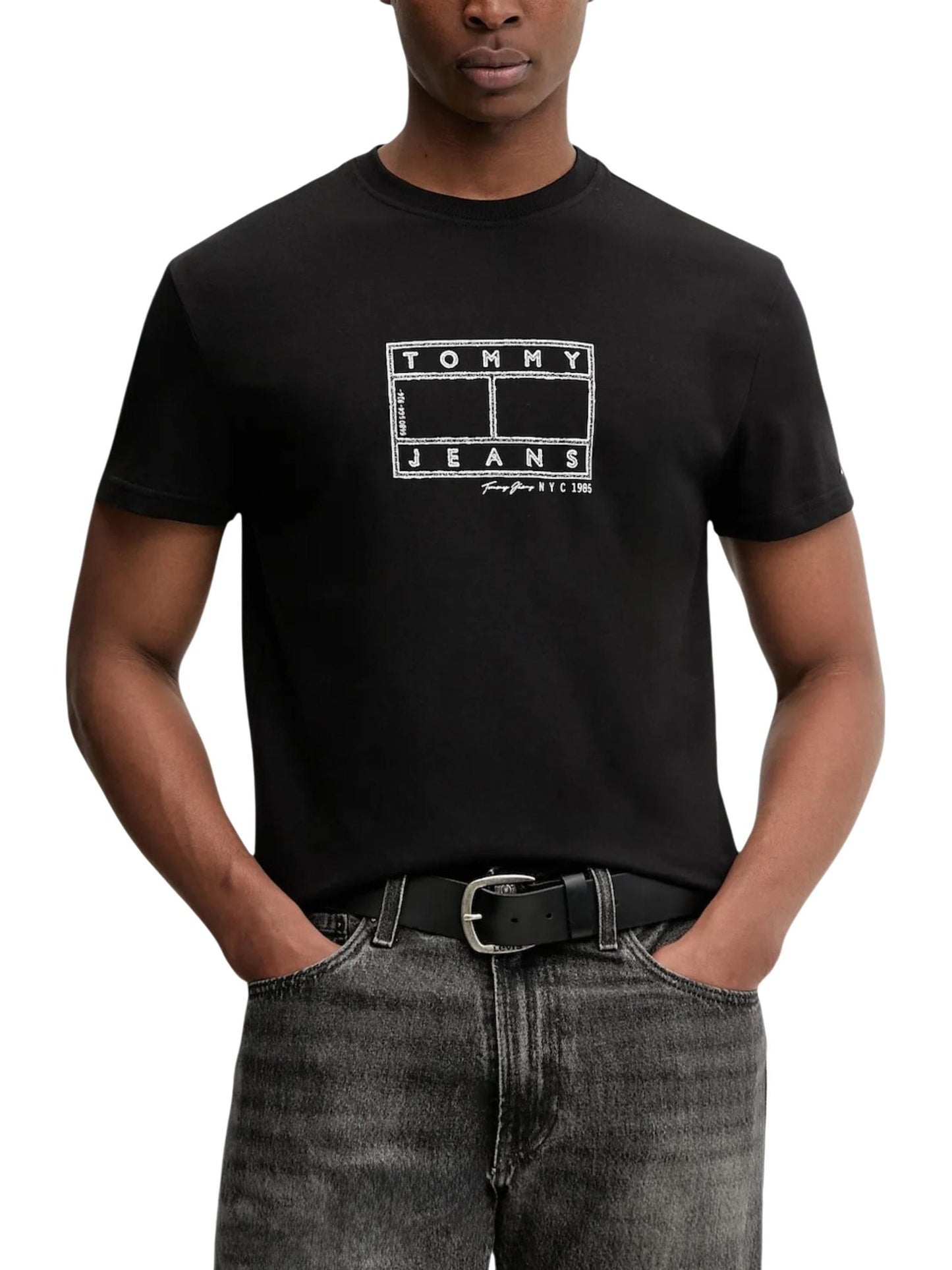 Tommy Jeans · Тениска · DM0DM22317 | DontMiss.bg