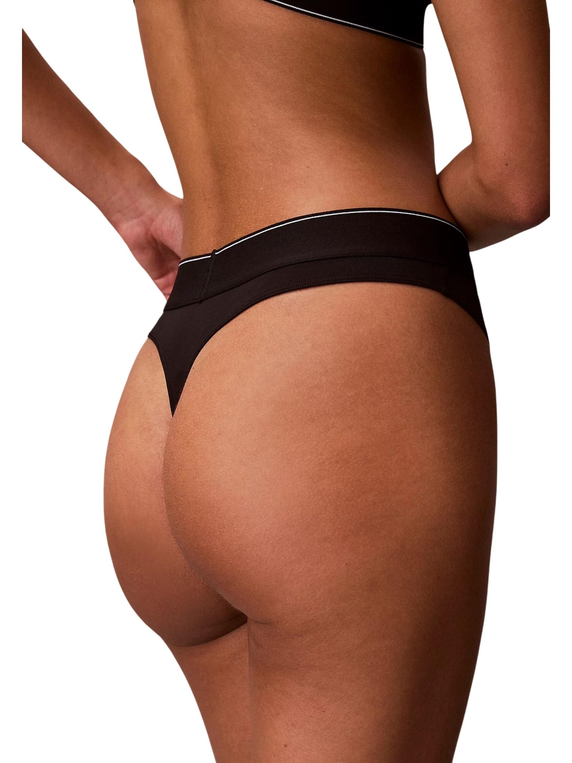 Calvin Klein Underwear · Прашки · THONG | DontMiss.bg