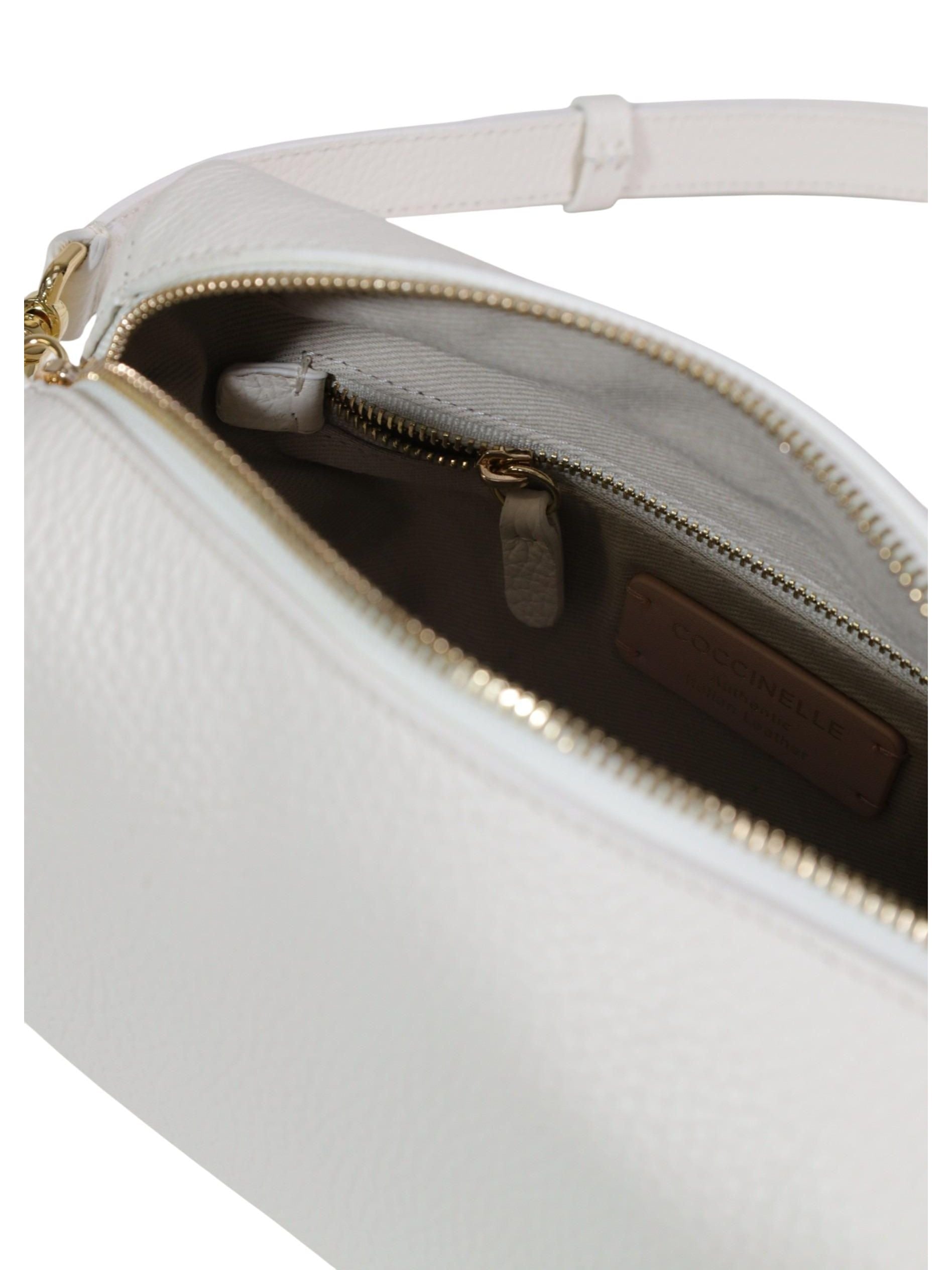 Coccinelle · Дамска чанта · E1 U45 15 01 01 | DontMiss.bg