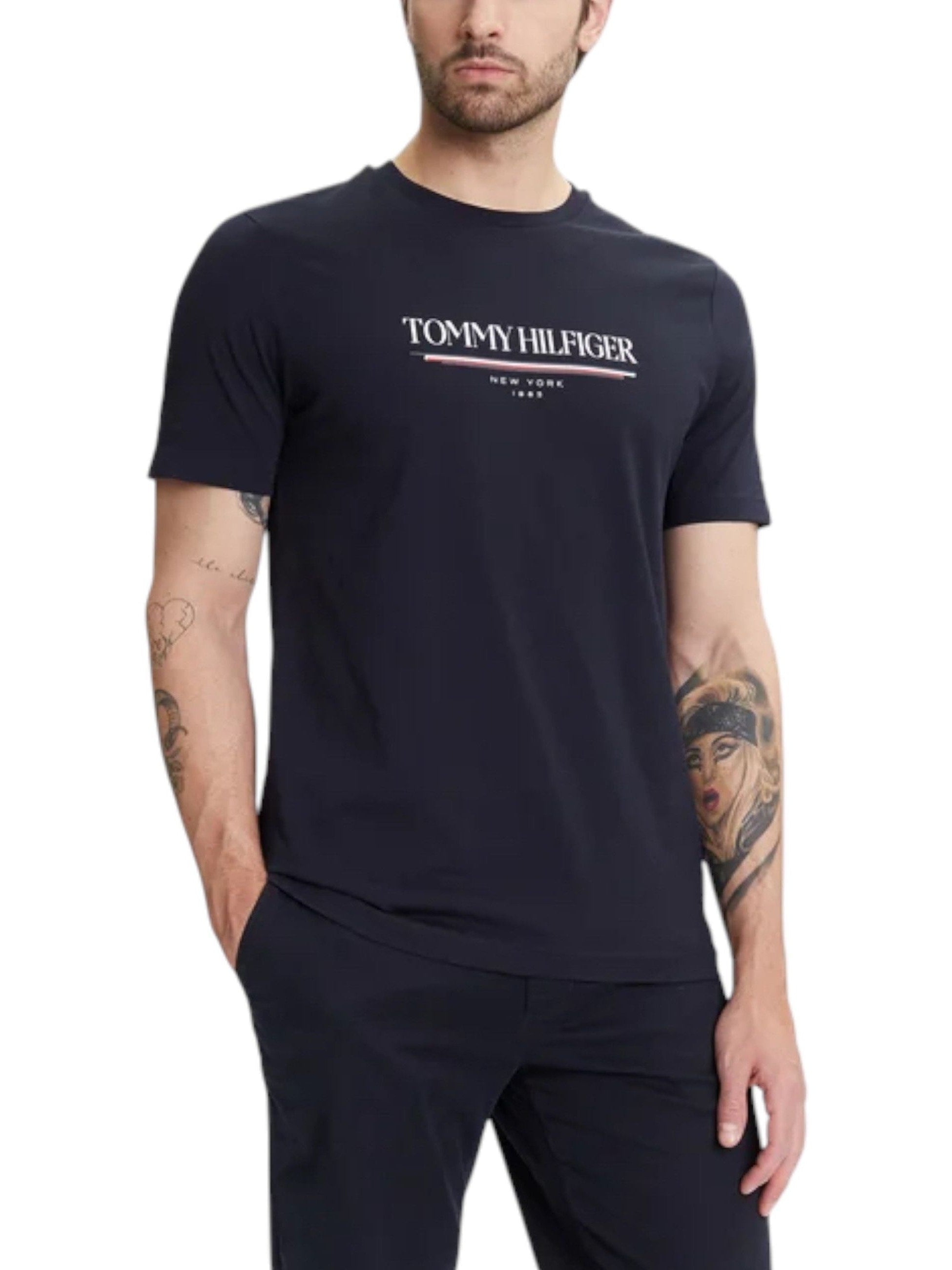 Tommy Hilfiger · Тениска · MW0MW40324 | DontMiss.bg