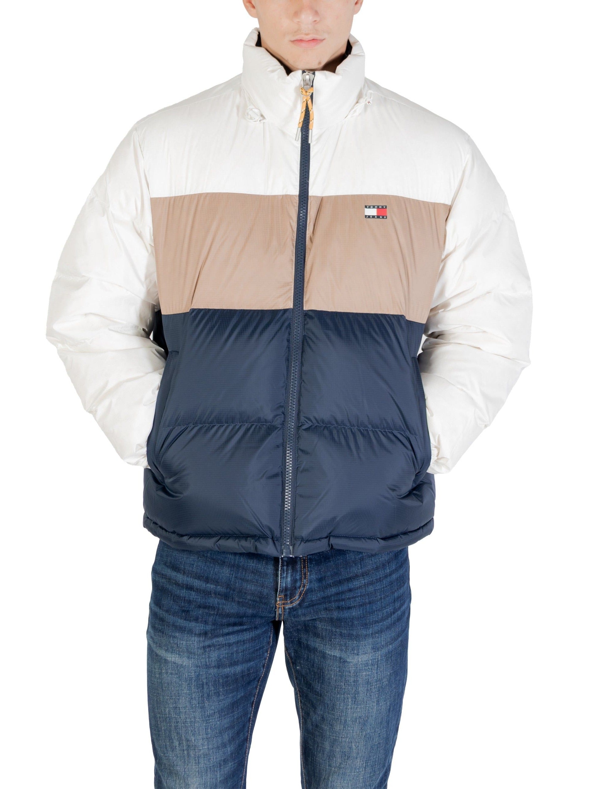 Tommy Jeans · Пухено яке · DM0DM22117 | DontMiss.bg
