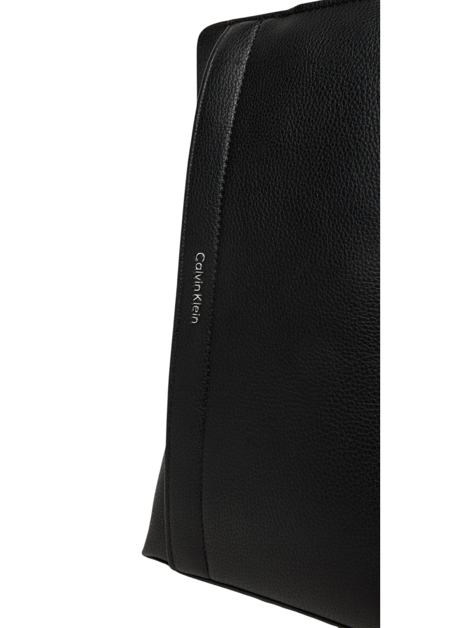 Calvin Klein · Чанта · LV04D3271G | DontMiss.bg