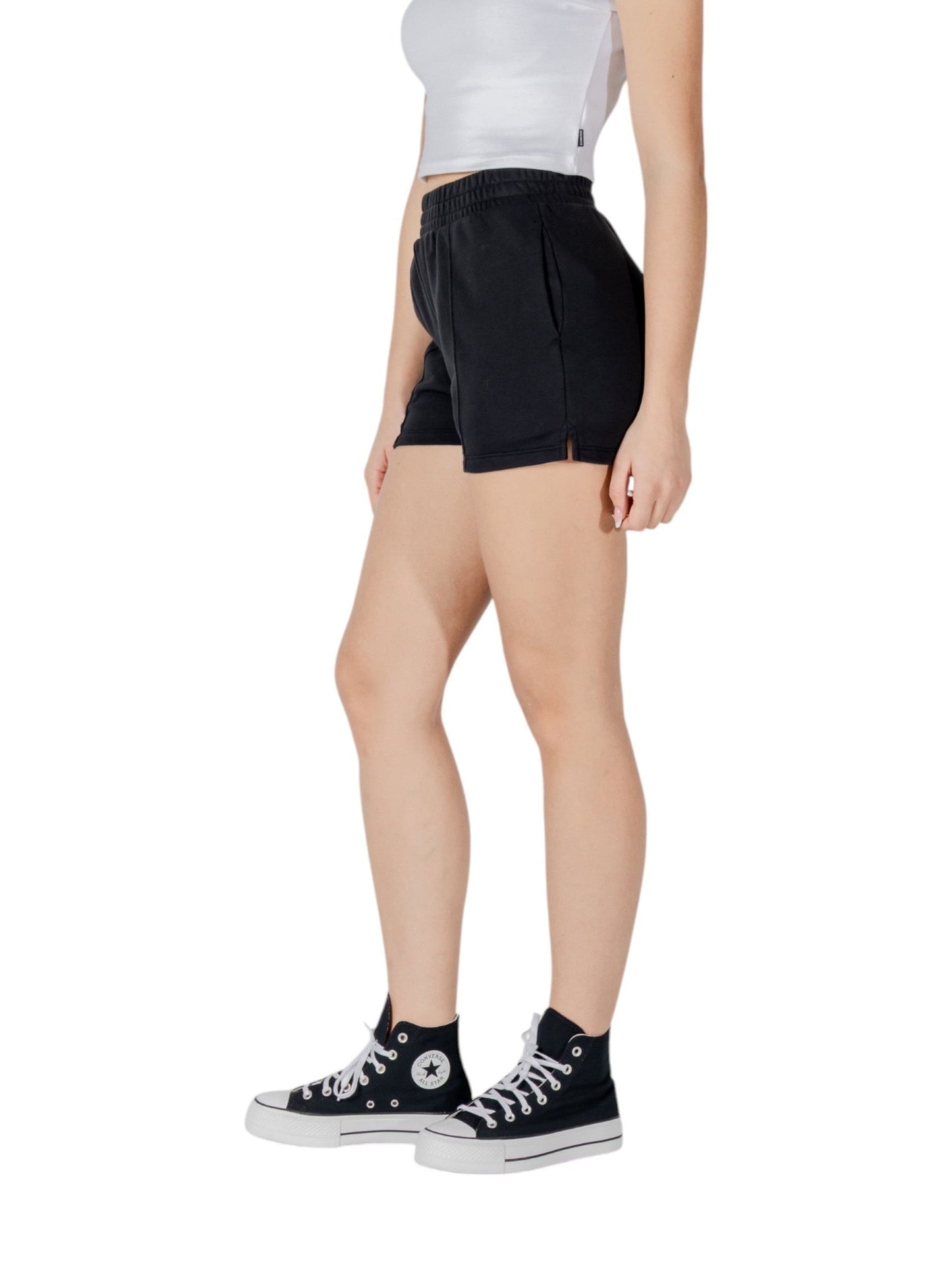 Converse · Шорти · 10028417-A02 | DontMiss.bg