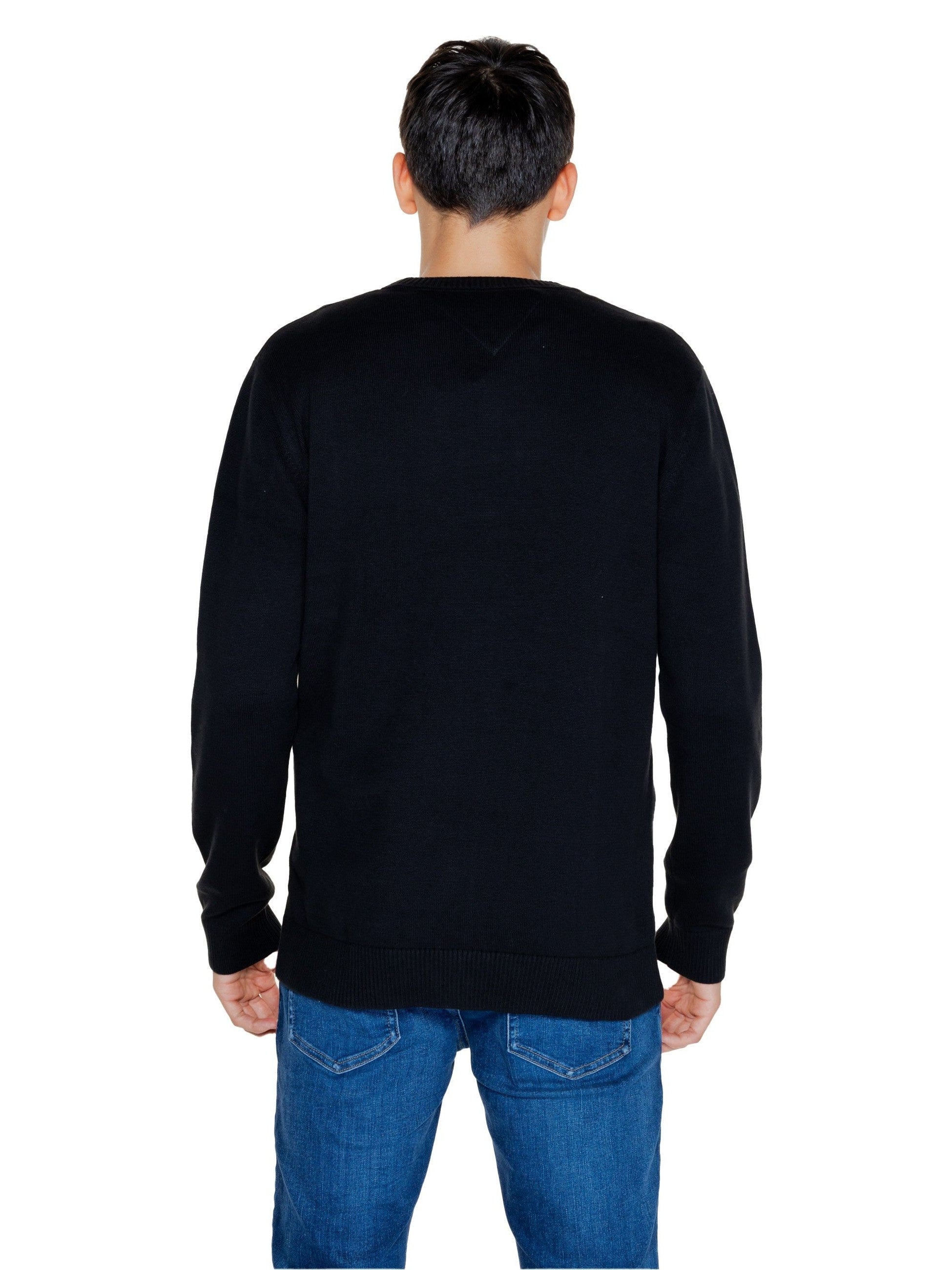 Tommy Jeans · Пуловер · DM0DM18895 | DontMiss.bg