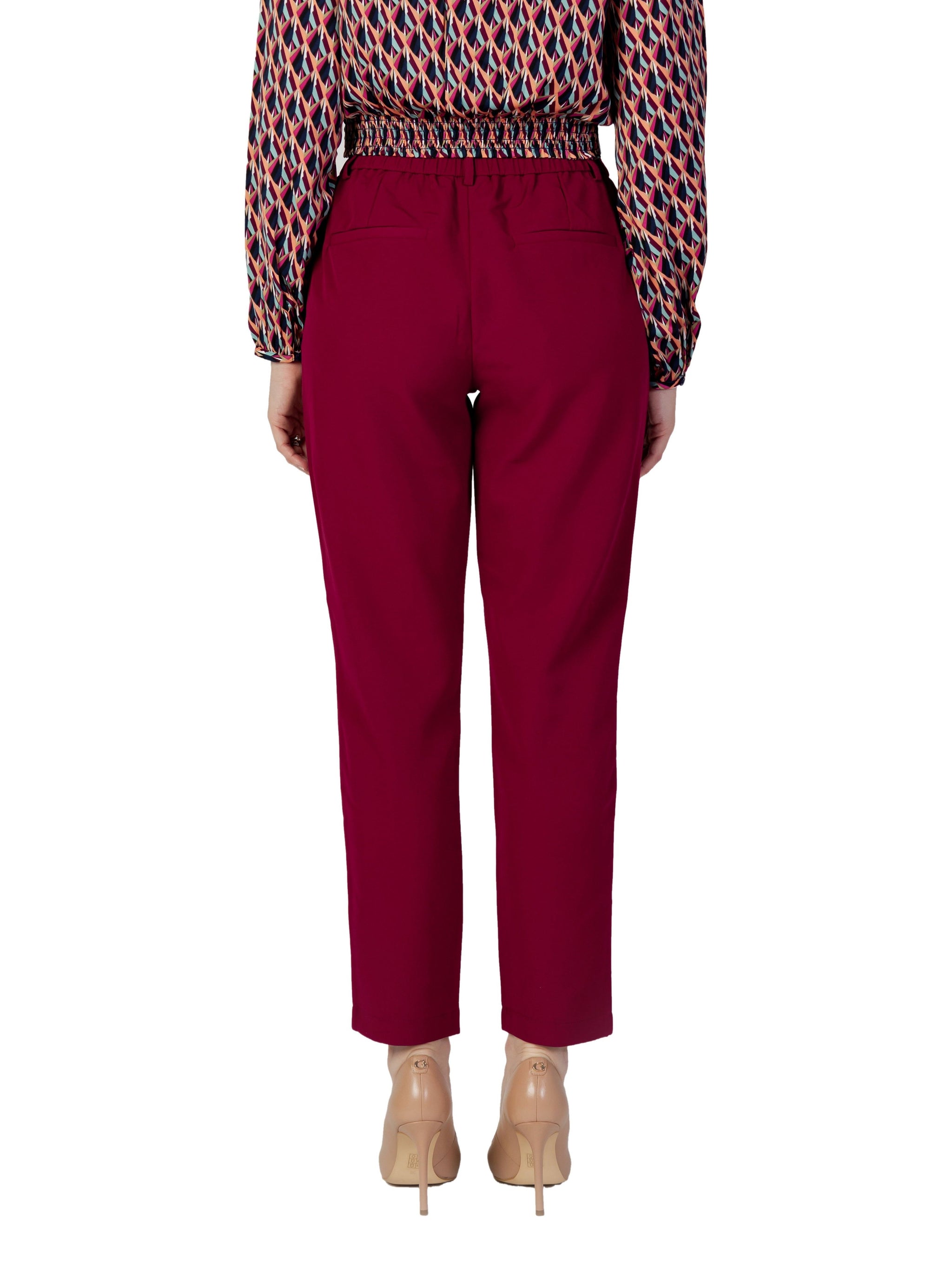 Vila Clothes · Панталони · 14084356 | DontMiss.bg