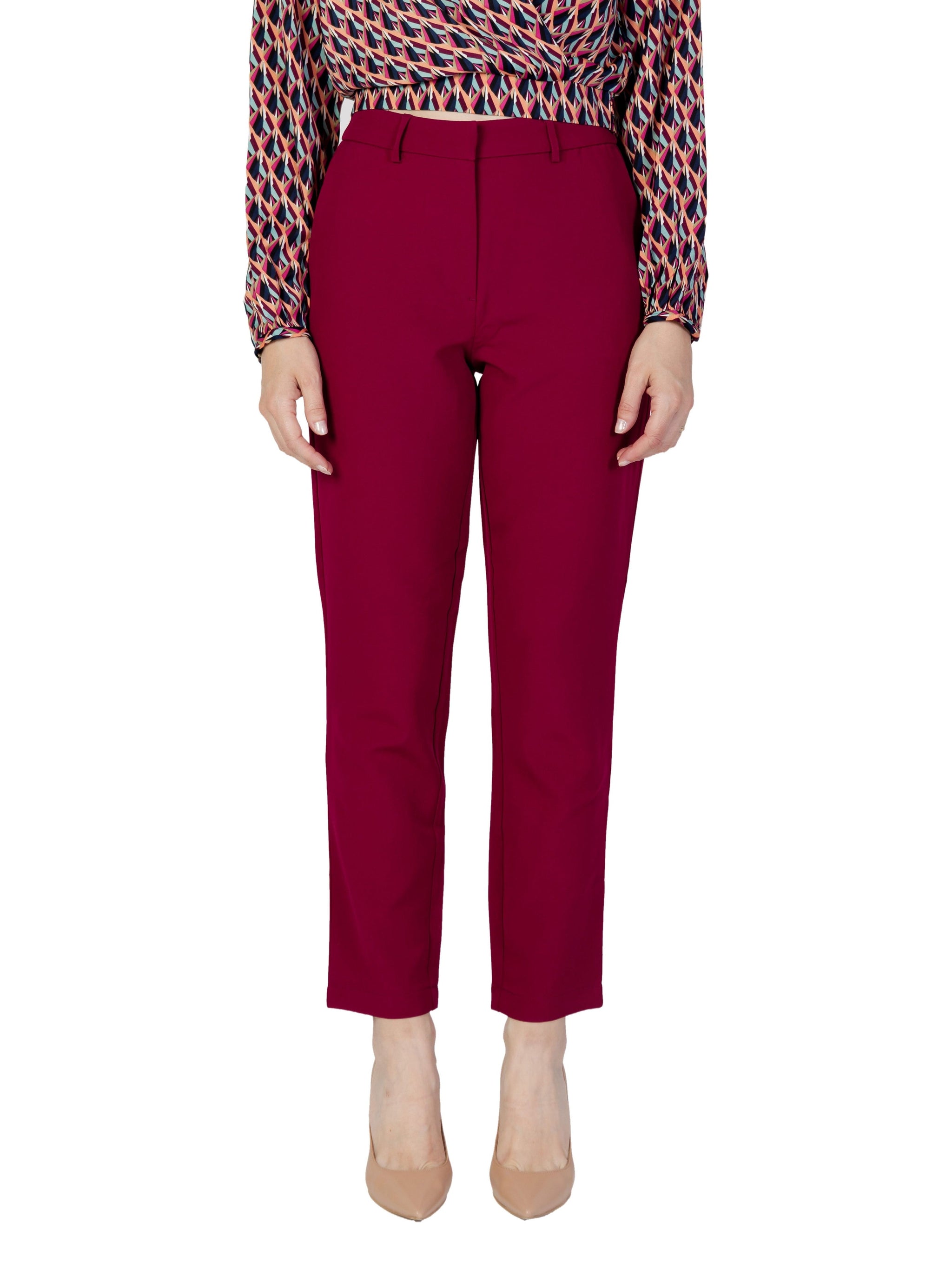 Vila Clothes · Панталони · 14084356 | DontMiss.bg
