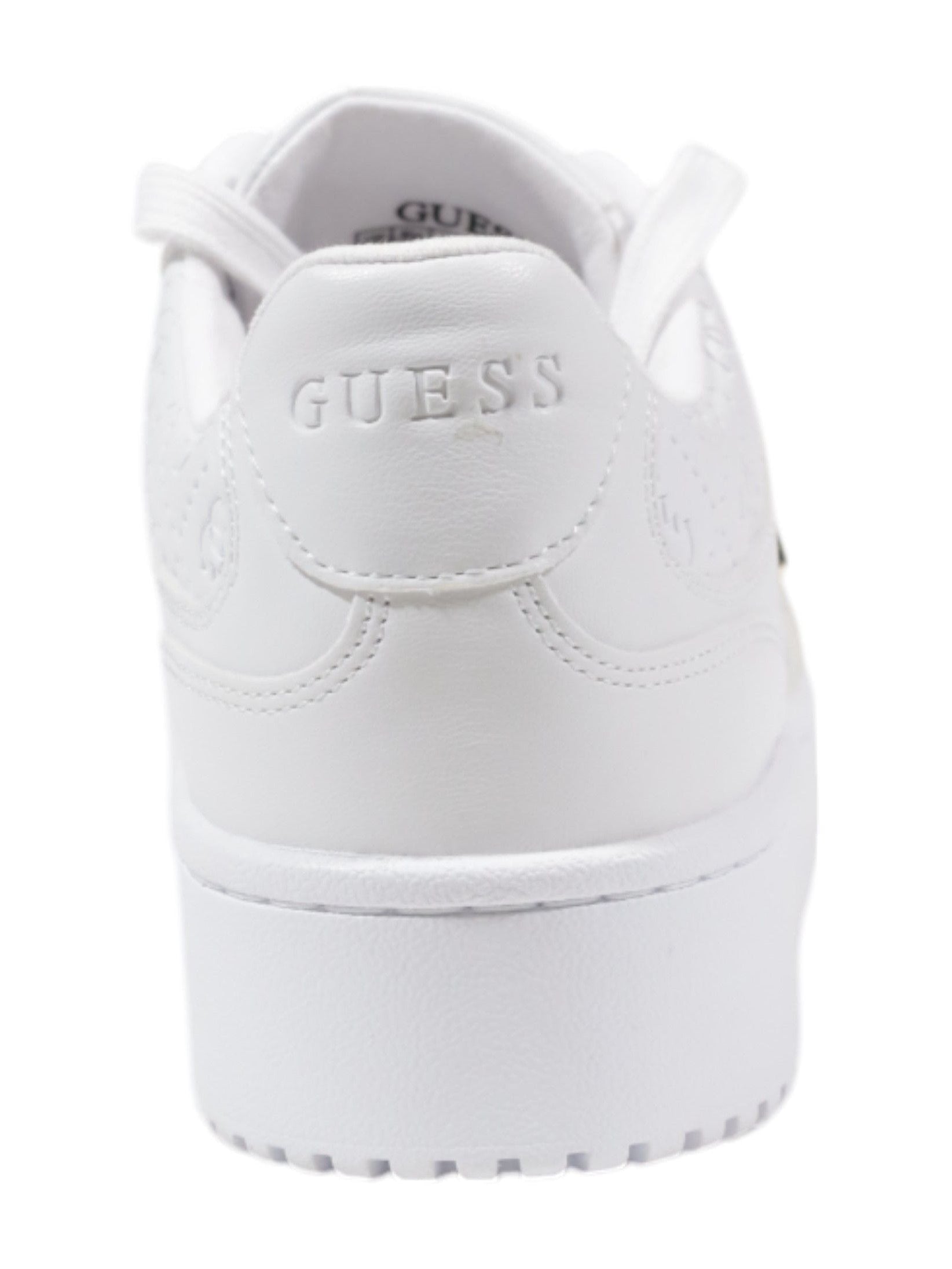 Guess · Ниски кецове · FLJMI6 FAL12 | DontMiss.bg