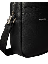 Calvin Klein · Чанта · LV04D3278G | DontMiss.bg
