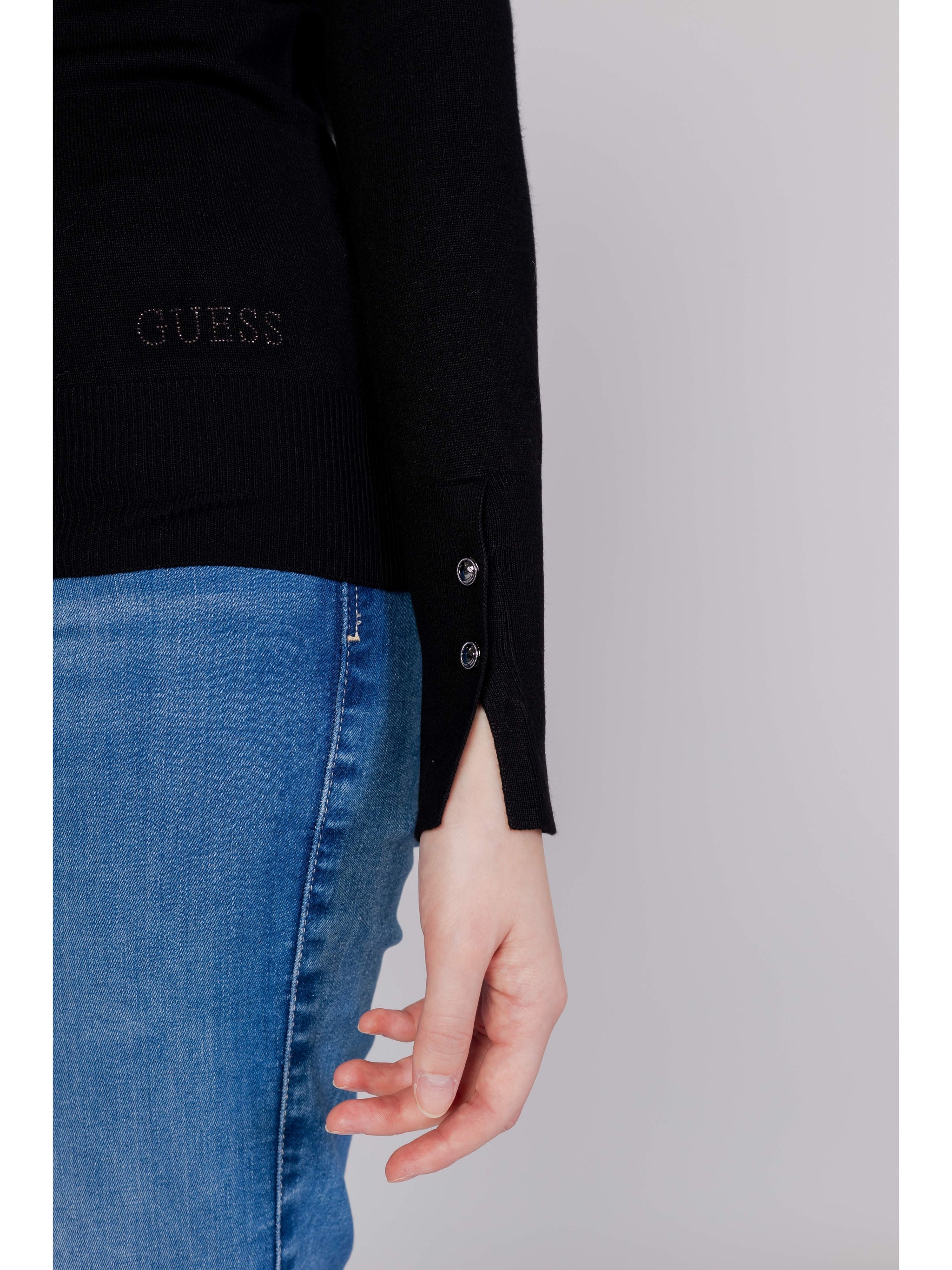 Guess · Пуловер · W2YR31Z2V62 | DontMiss.bg