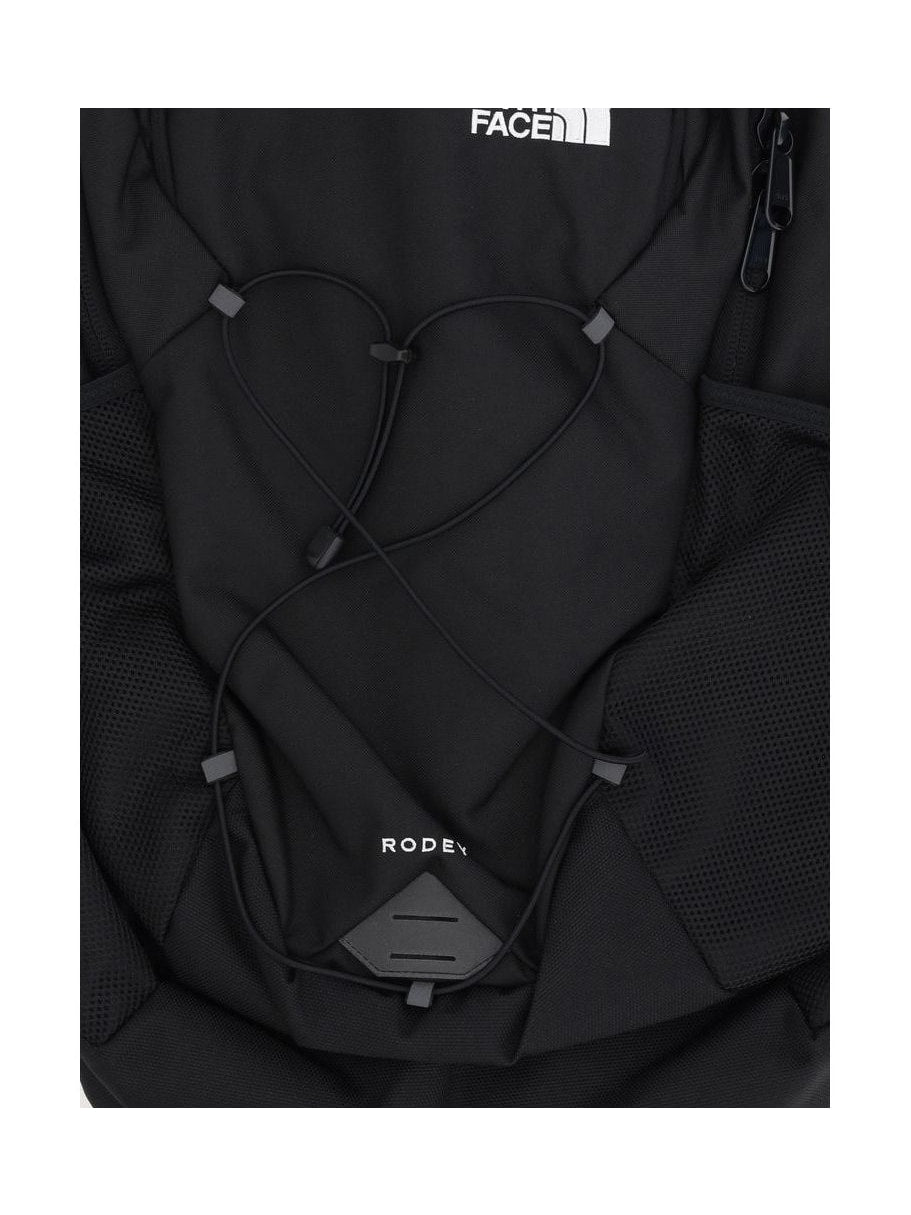 The North Face · Раница · Черен | DontMiss.bg