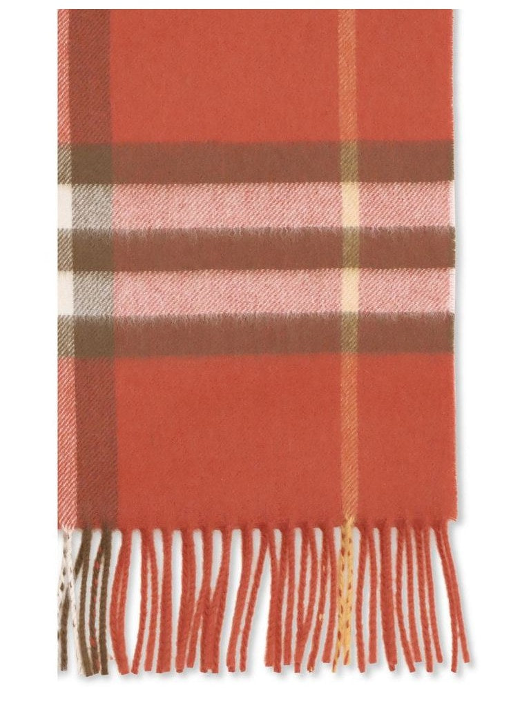 Burberry · Шал · Многоцветен | DontMiss.bg
