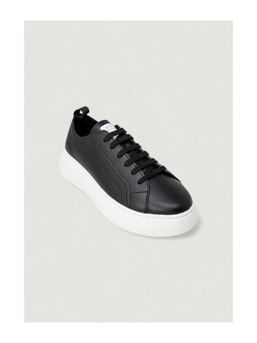 Armani Exchange · Ниски кецове · Черен | DontMiss.bg