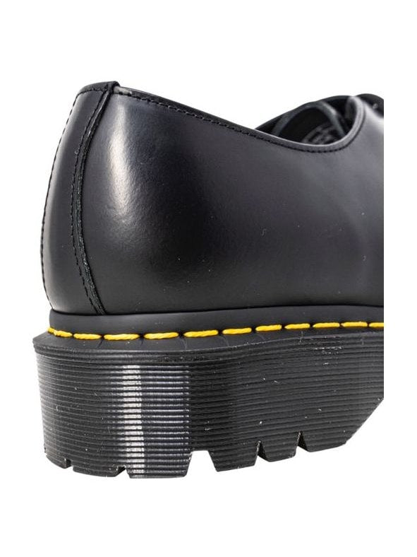 Dr. Martens · Ниски обувки · Черен | DontMiss.bg