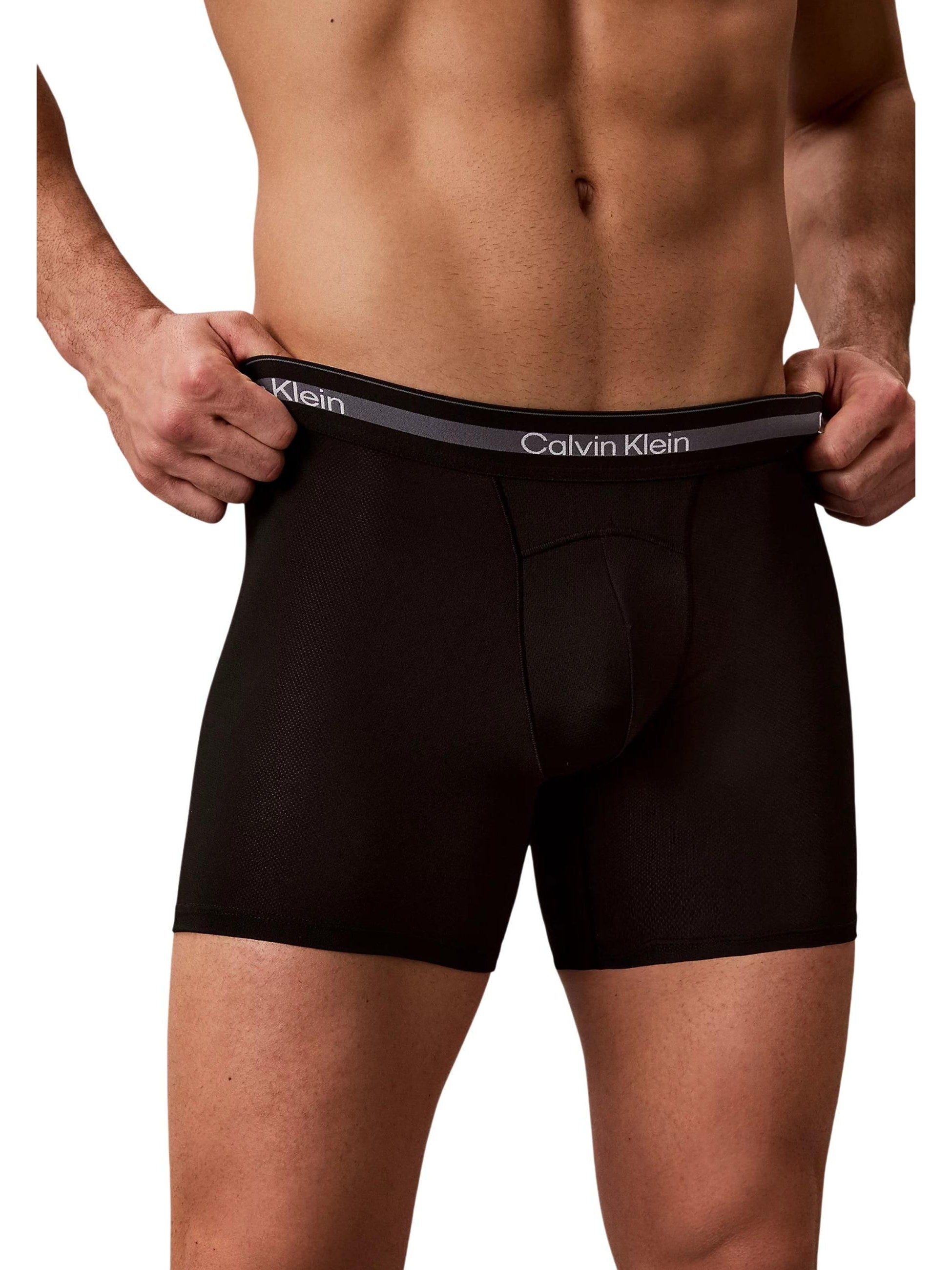 Calvin Klein Underwear · Боксерки · BOXER BRIEF 3PK | DontMiss.bg
