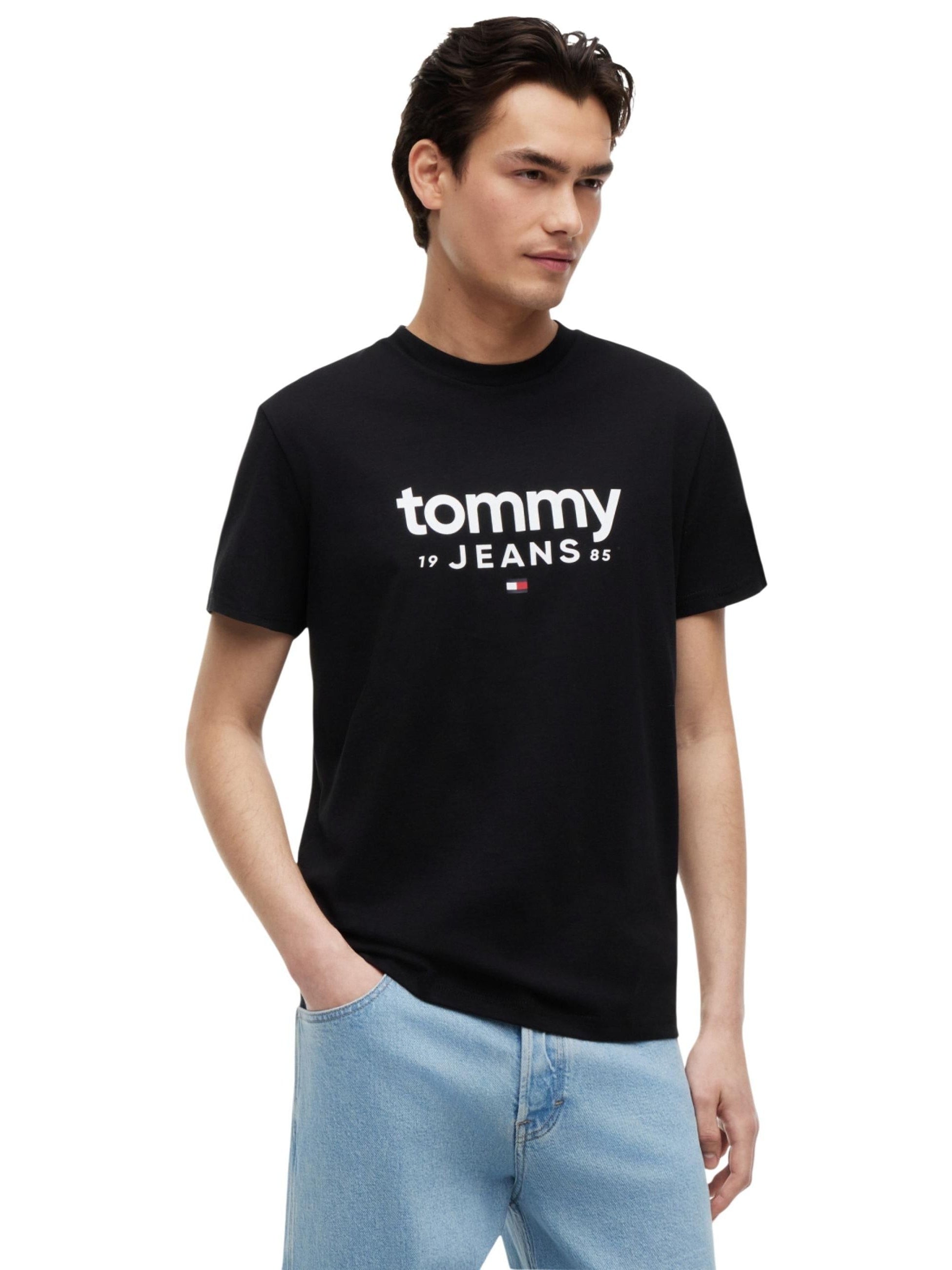 Tommy Jeans · Тениска · Черен | DontMiss.bg