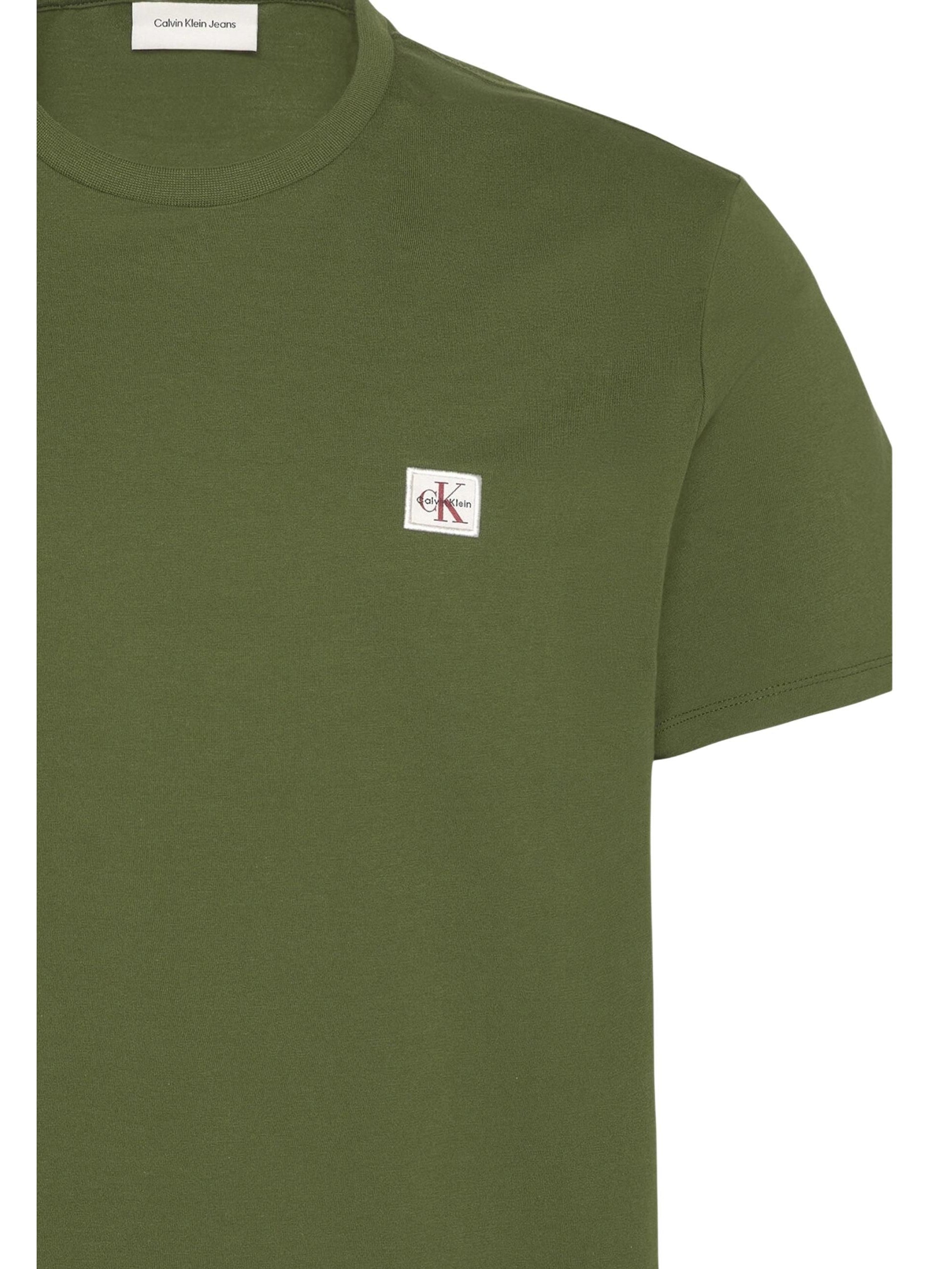 Calvin Klein Jeans · Тениска · SS BADGE 30S JERSEY | DontMiss.bg