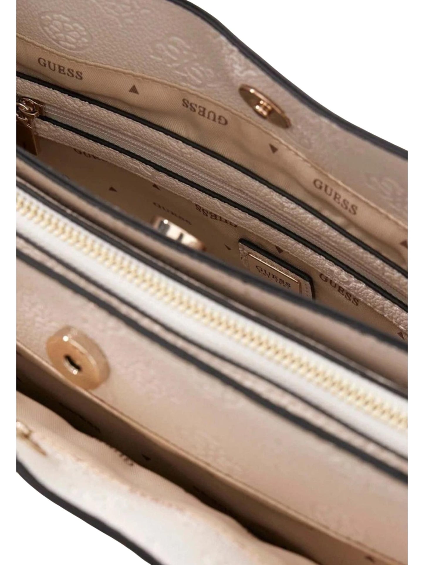 Guess · Дамска чанта · HWPD99 16230 | DontMiss.bg
