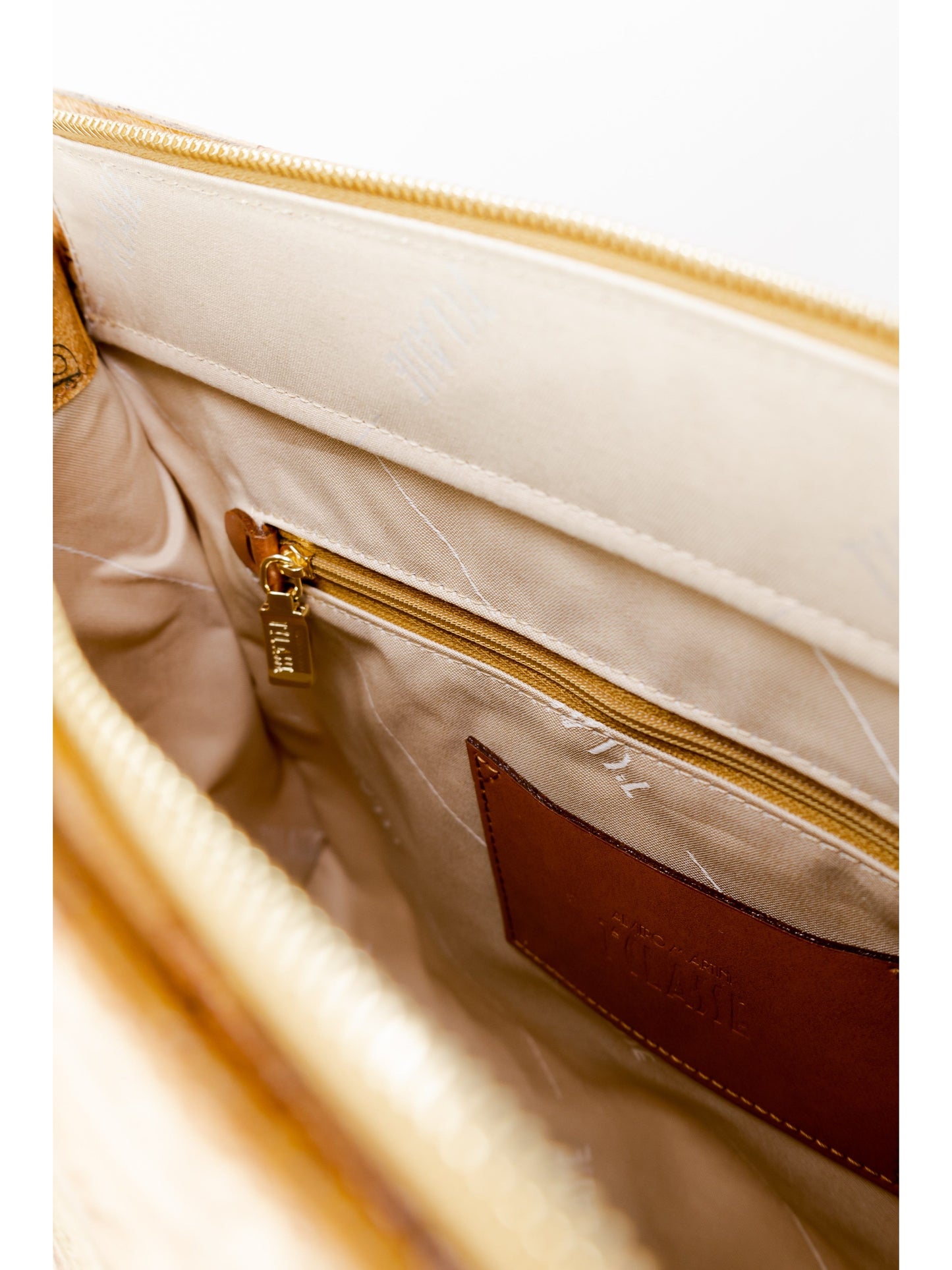 Alviero Martini Prima Classe · Дамска чанта · E029 6000 | DontMiss.bg
