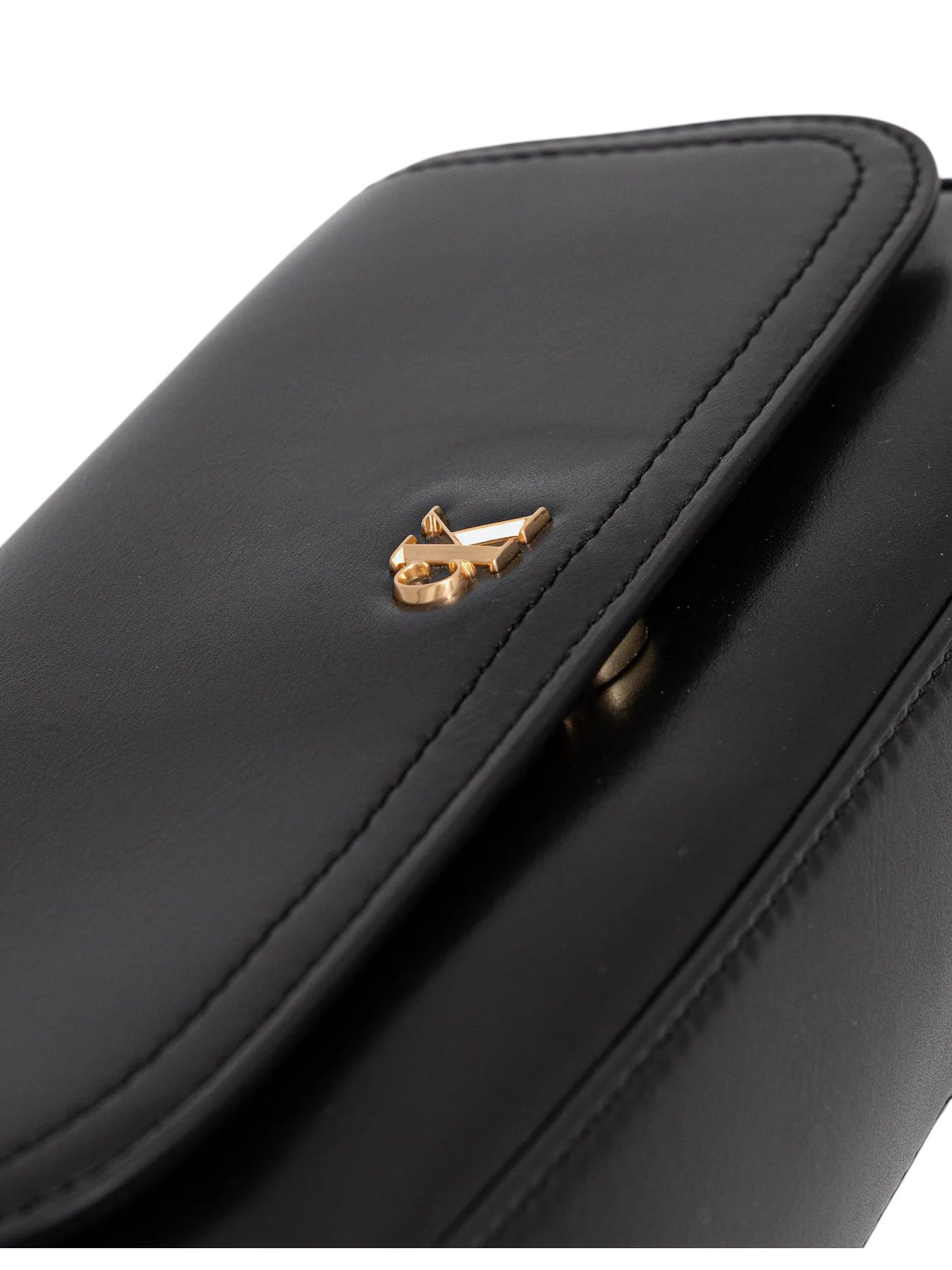 Calvin Klein · Дамска чанта · CK CONVERTIBLE CHAIN SMALL BAG | DontMiss.bg