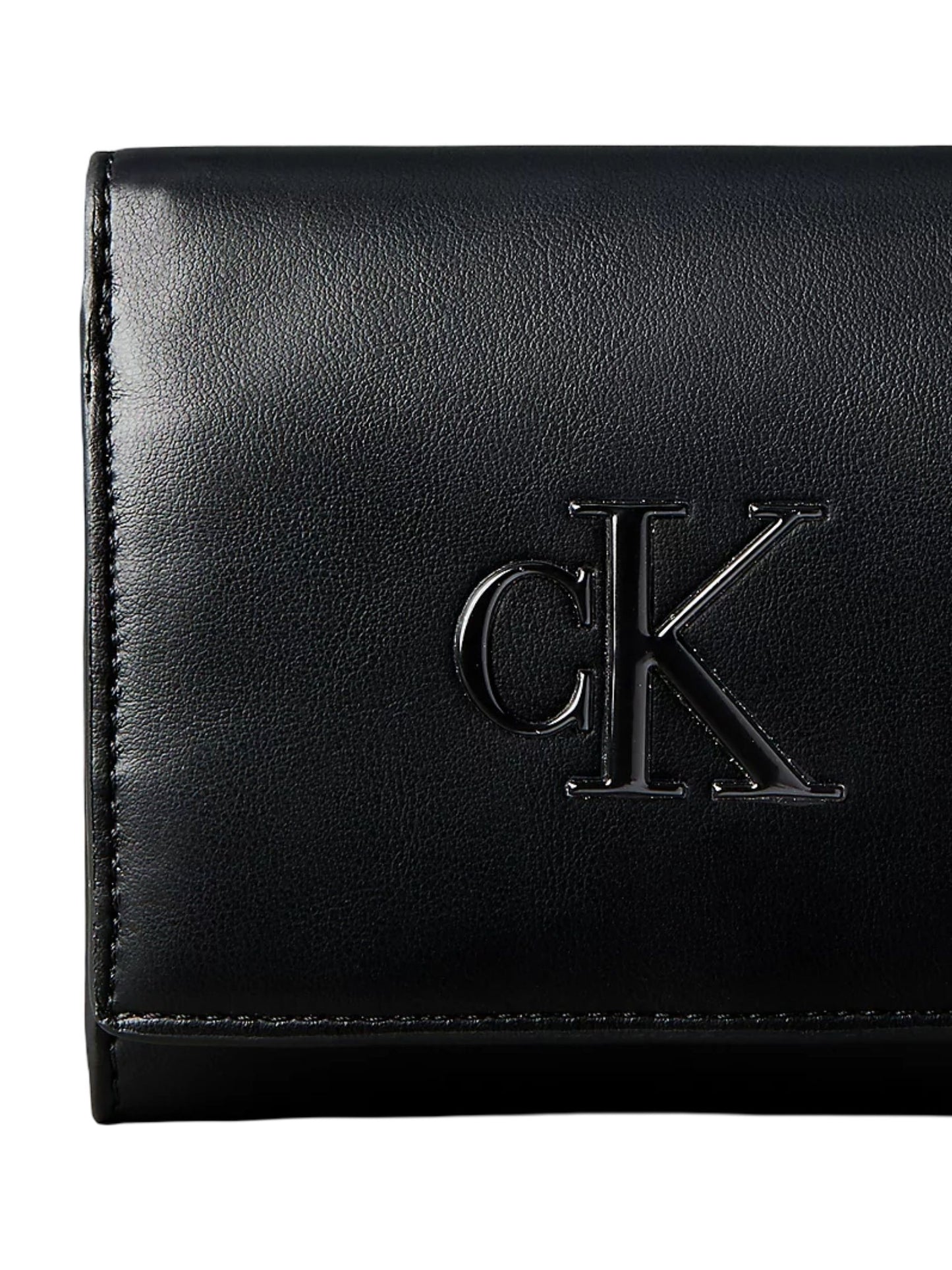 Calvin Klein · Портфейл · BOLD CK MEDIUM BIFOLD | DontMiss.bg