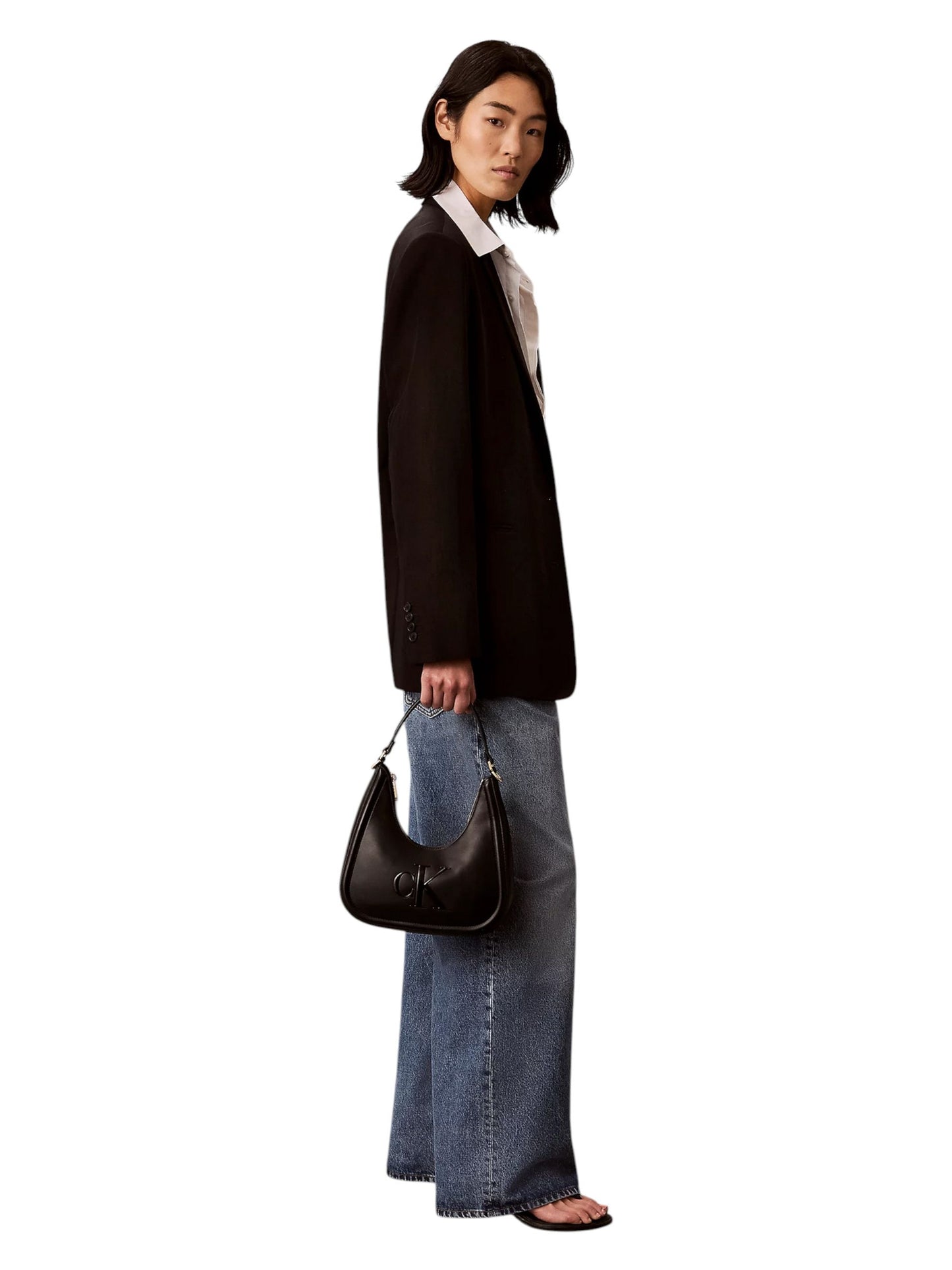 Calvin Klein · Дамска чанта · BOLD CK SMALL CRESCENT BAG | DontMiss.bg