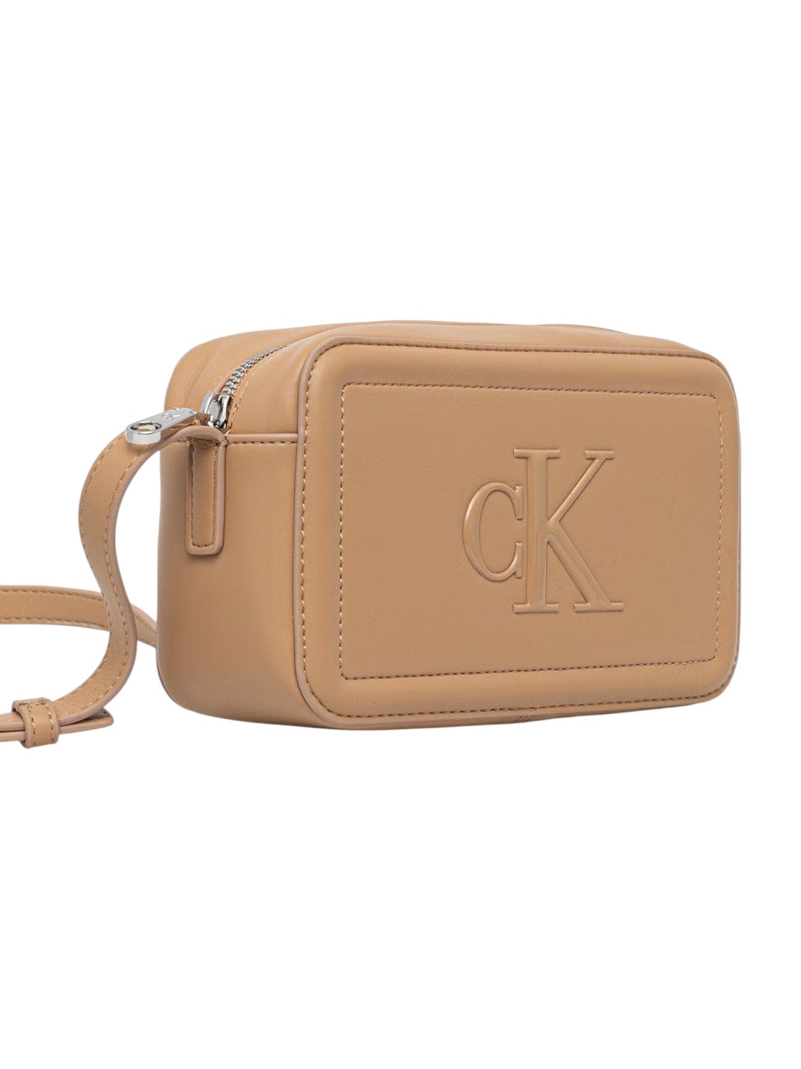 Calvin Klein · Дамска чанта · BOLD CK CAMERA BAG | DontMiss.bg
