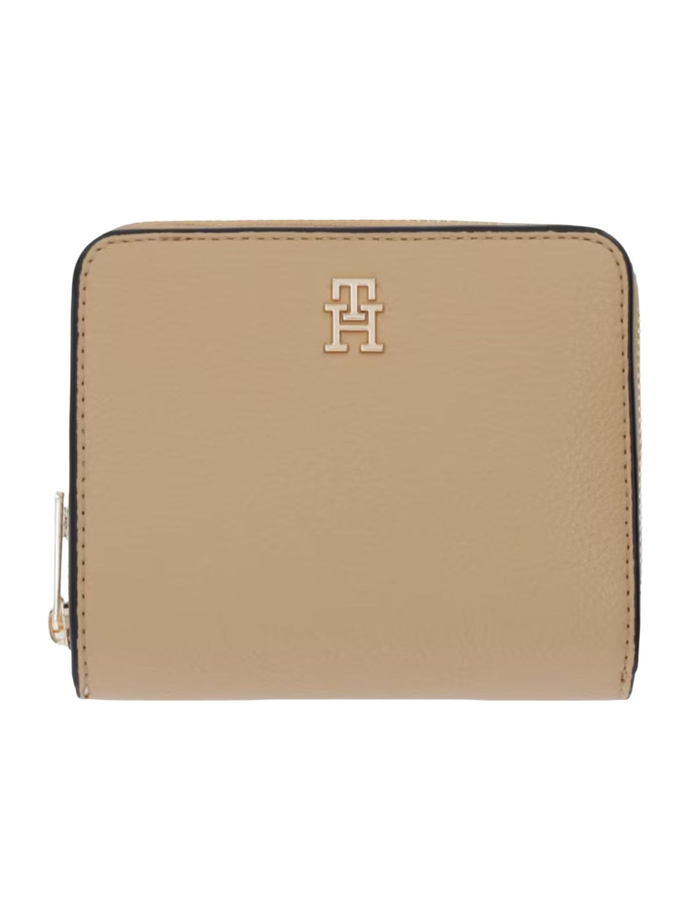 Tommy Hilfiger · Портфейл · TH ICON MED ZA W/ FLAP SEASONAL | DontMiss.bg