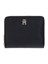 Tommy Hilfiger · Портфейл · TH ICON MED ZA W/FLAP | DontMiss.bg