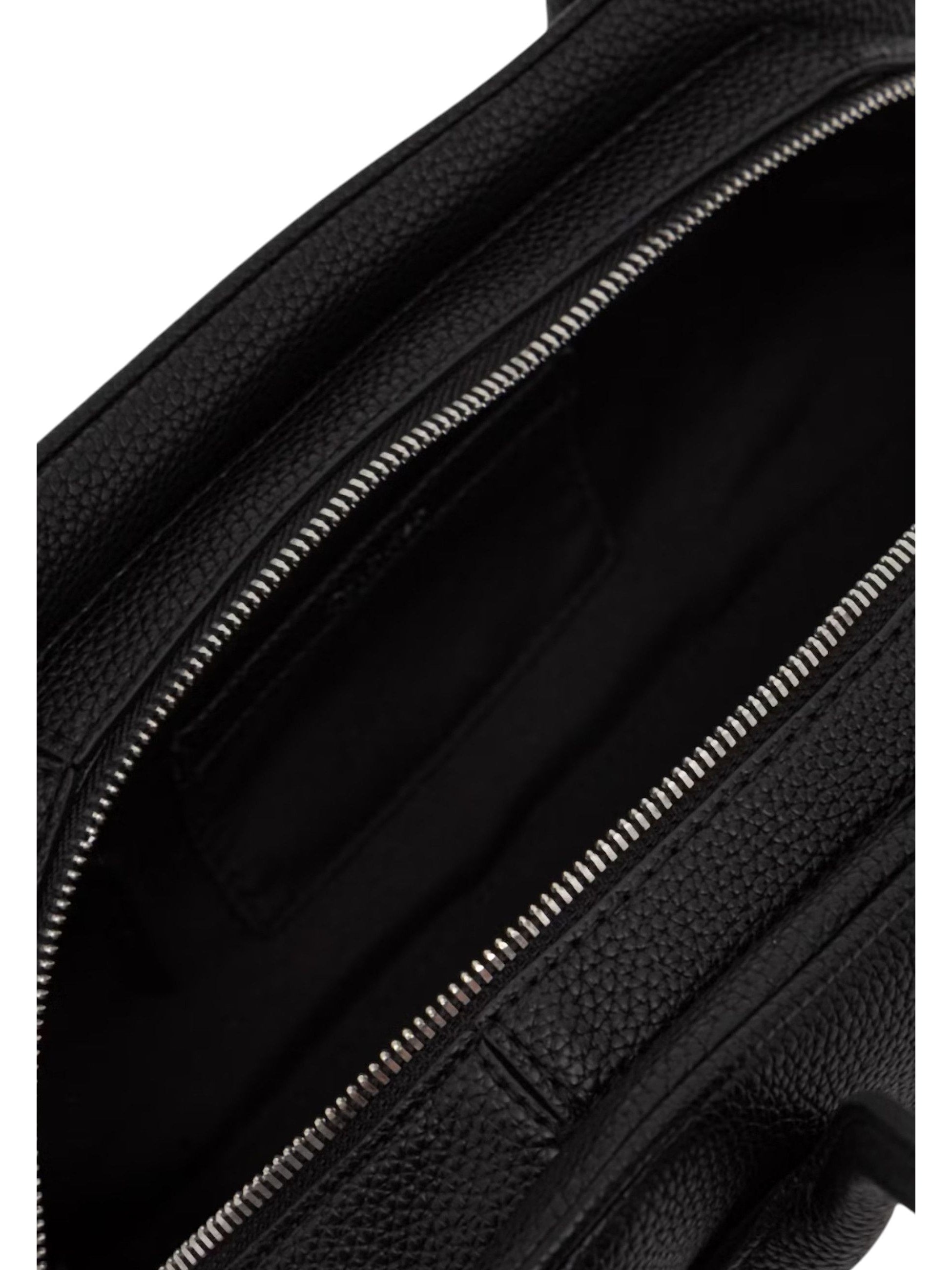 Calvin Klein · Дамска чанта · EMBLEM TRIO PEBBLE SHOULDER BAG | DontMiss.bg