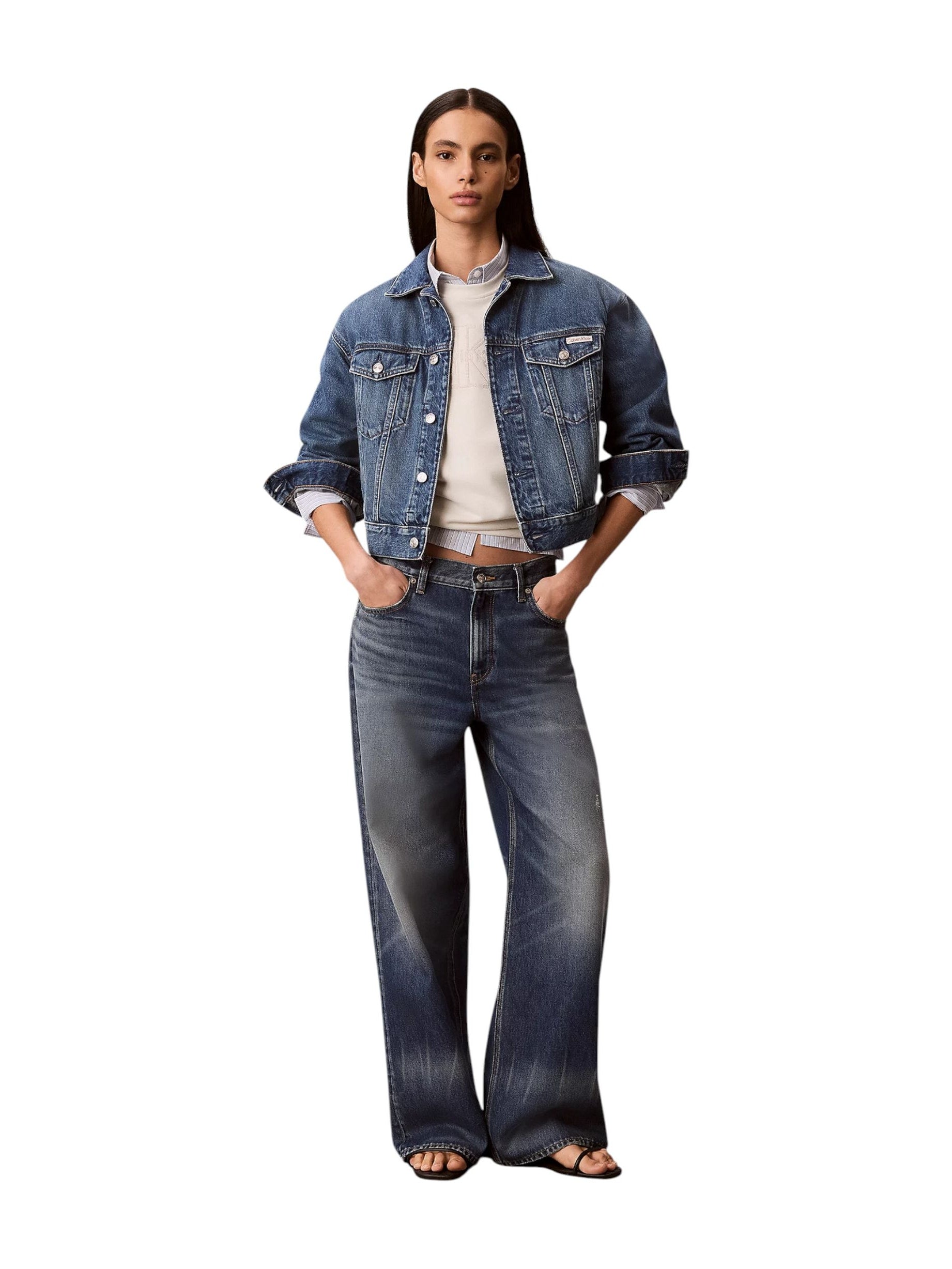 Calvin Klein Jeans · Суитшърт · Бял | DontMiss.bg