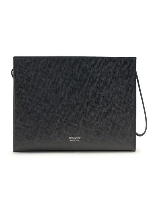 Ferragamo · Чанта · Черен | DontMiss.bg