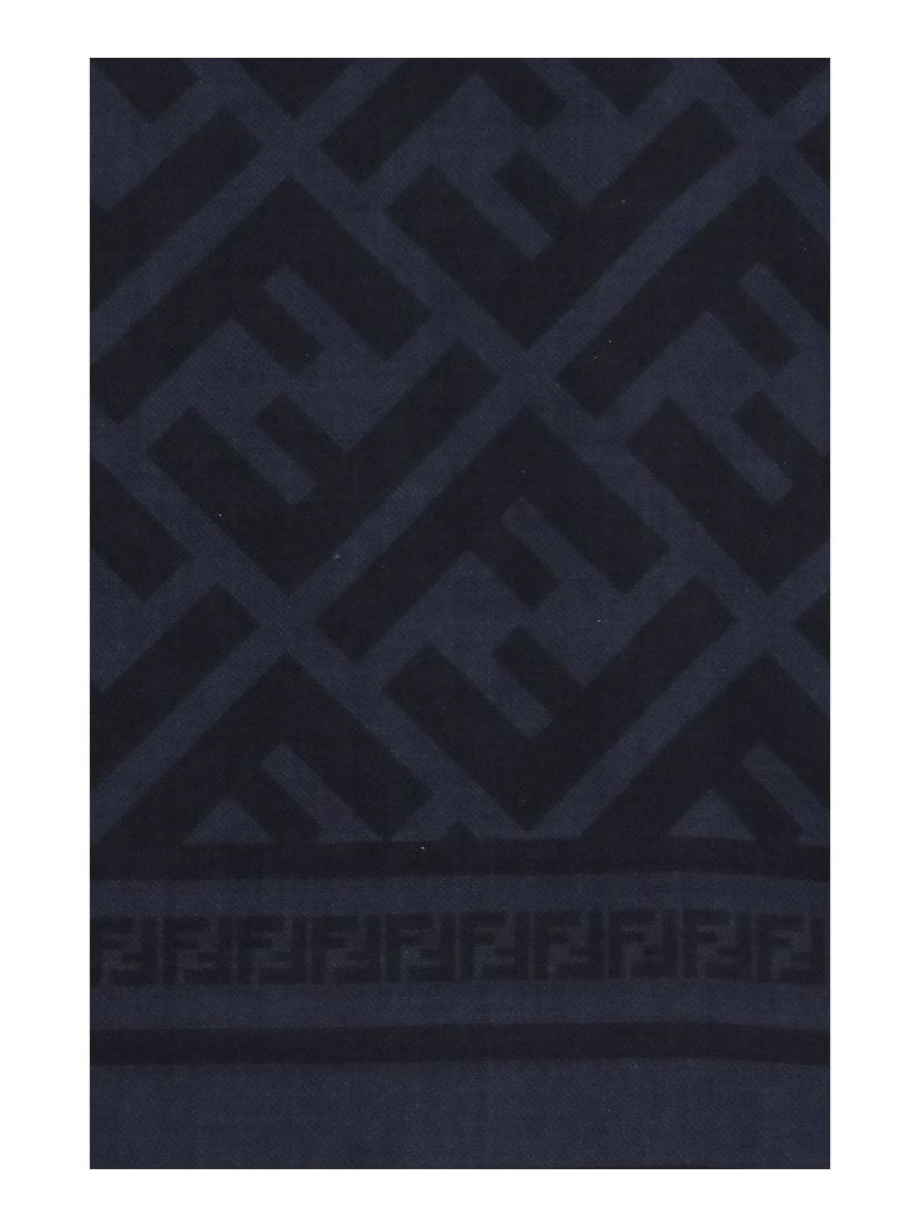 Fendi · Шал · Син | DontMiss.bg