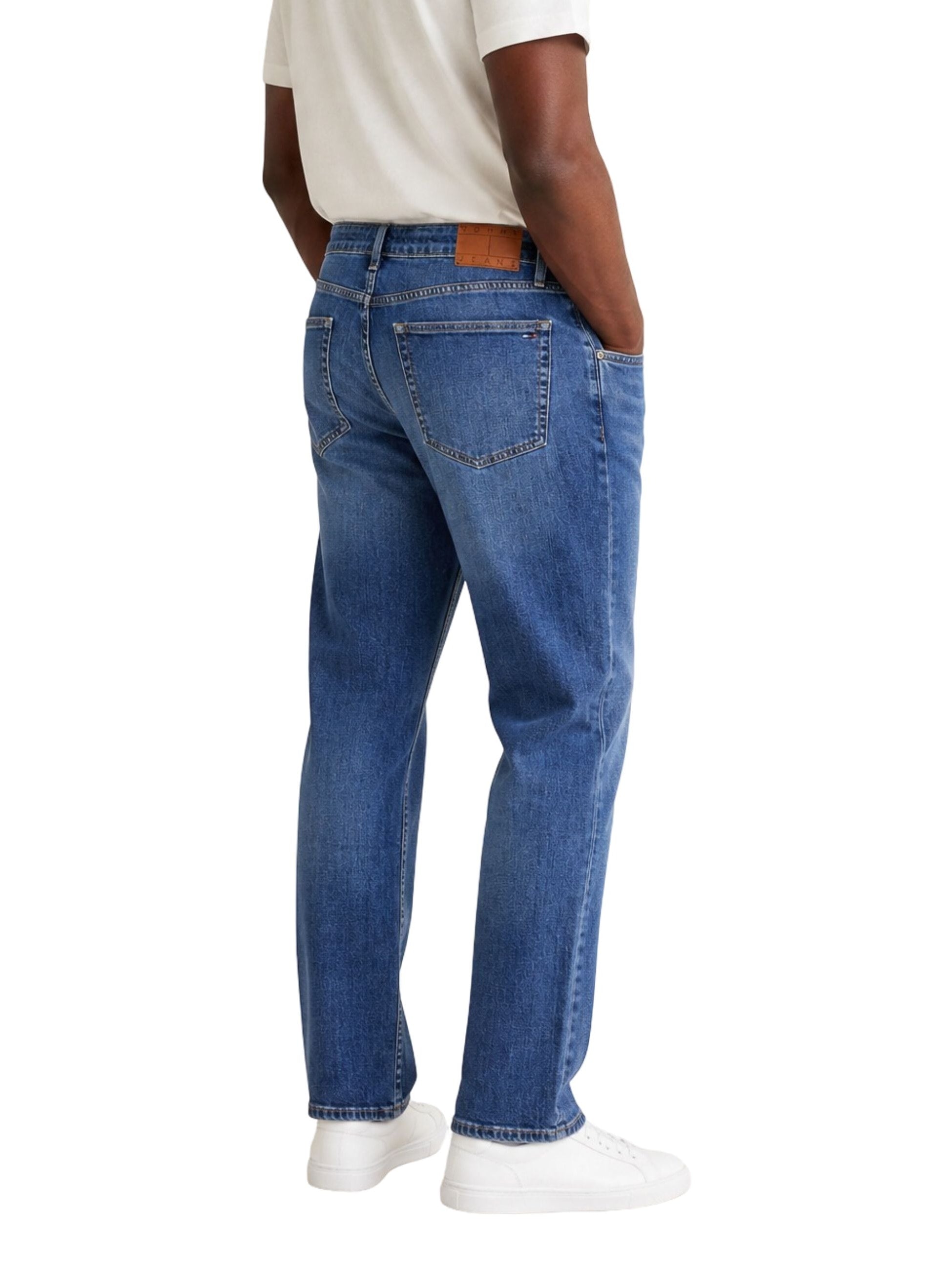 Tommy Jeans · Дънки · RYAN SLIM STR | DontMiss.bg