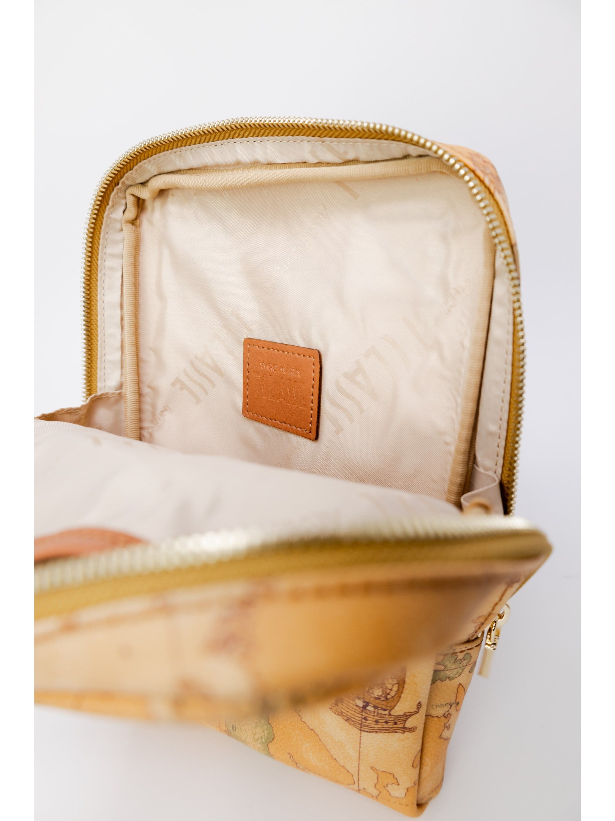 Alviero Martini Prima Classe · Чанта · BV G311 6000 | DontMiss.bg