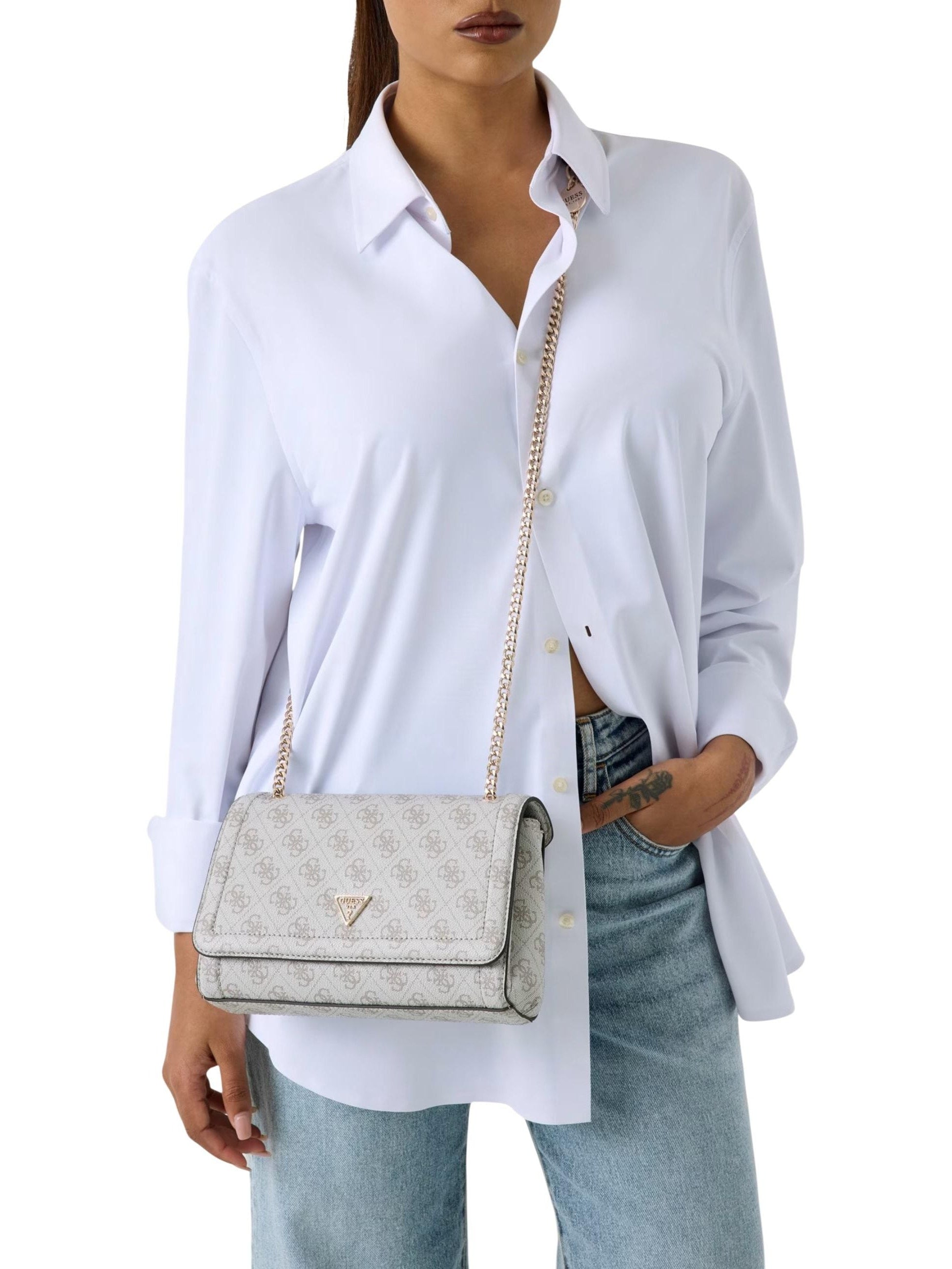 Guess · Дамска чанта · NOELLE II CNVRTBLE XBODY FLAP | DontMiss.bg