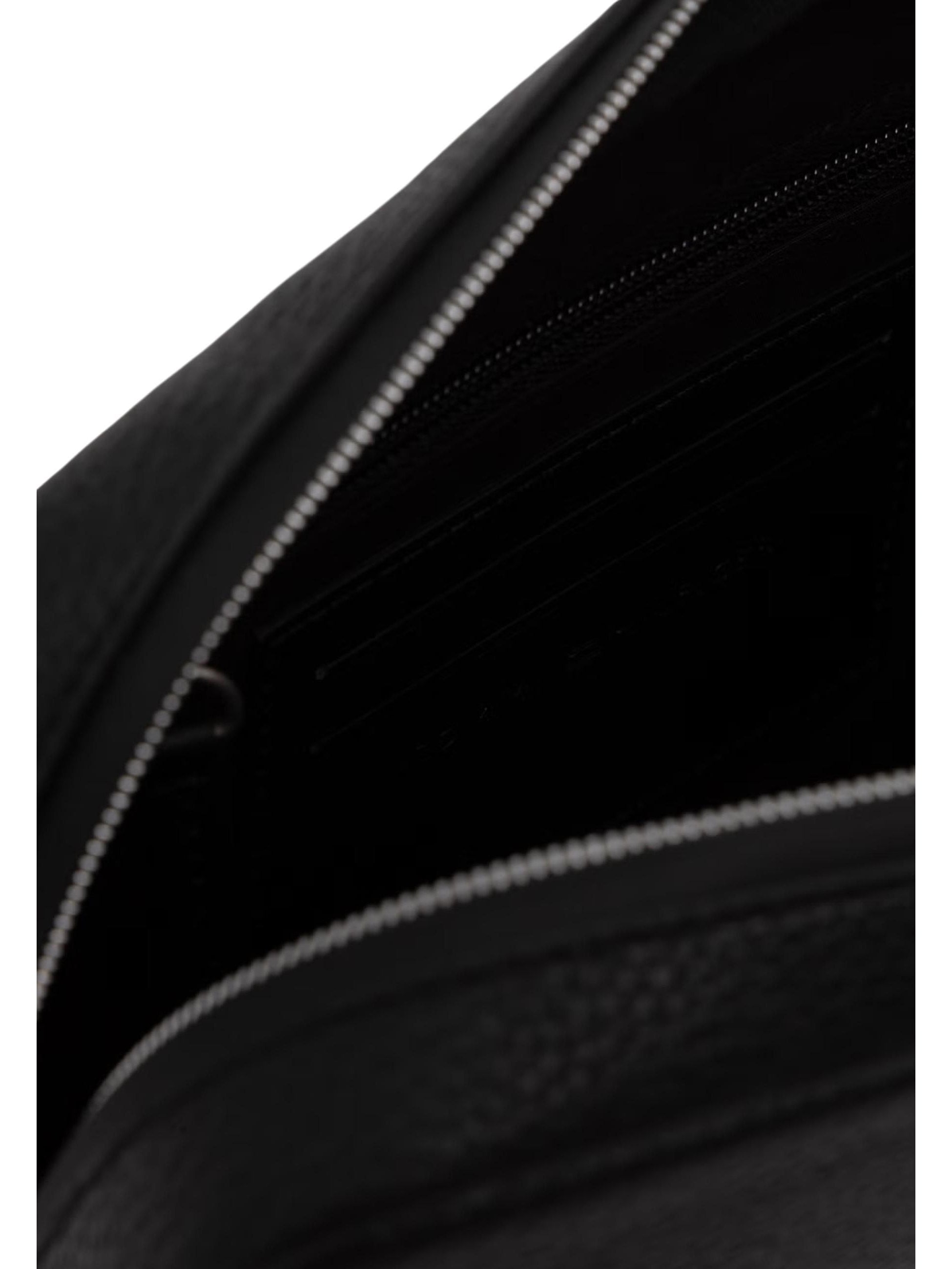 Tommy Hilfiger · Чанта · TH CENTRAL POUCH | DontMiss.bg