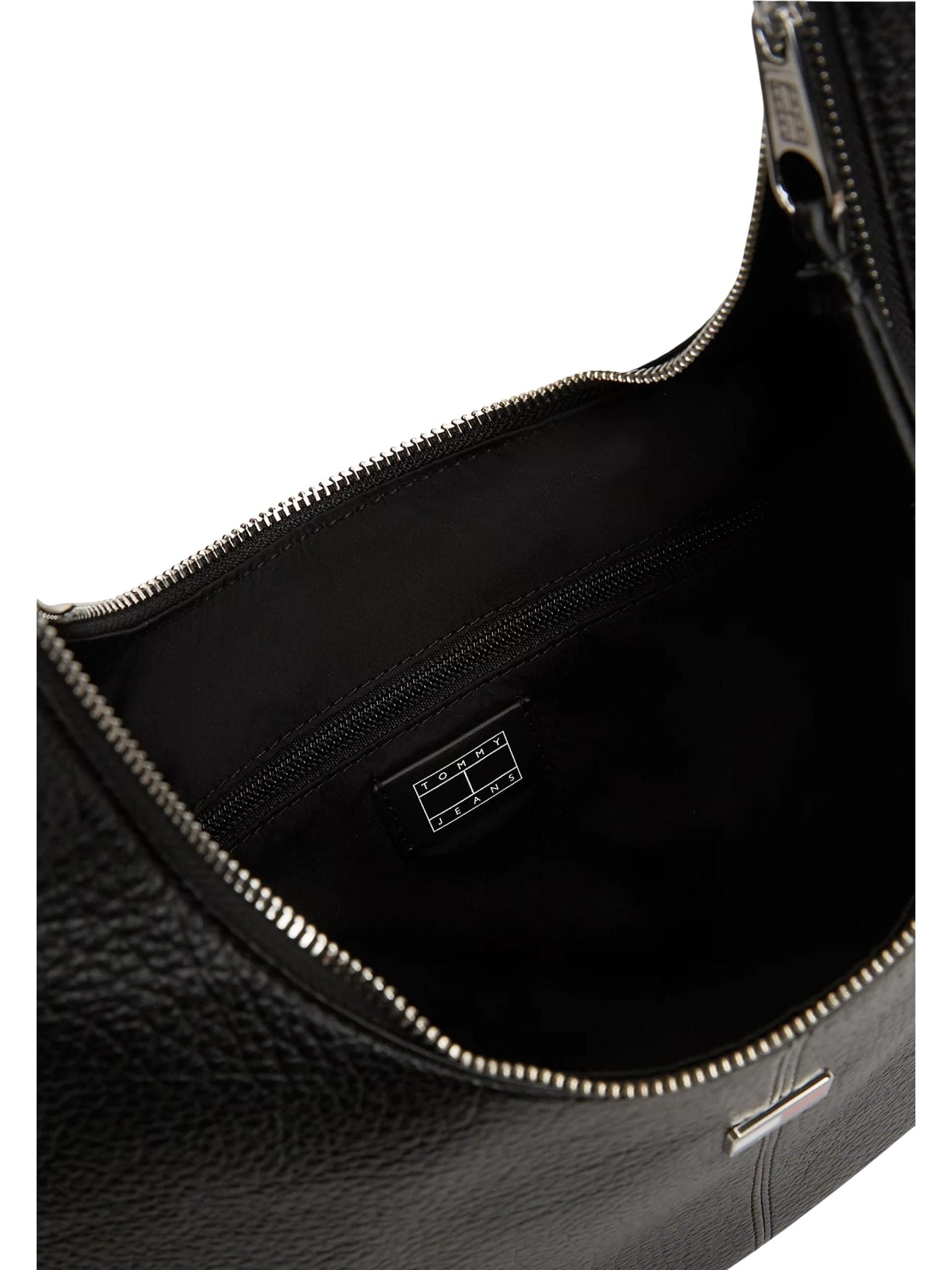Tommy Hilfiger · Дамска чанта · TJW SLOUCHY CITY HOBO | DontMiss.bg