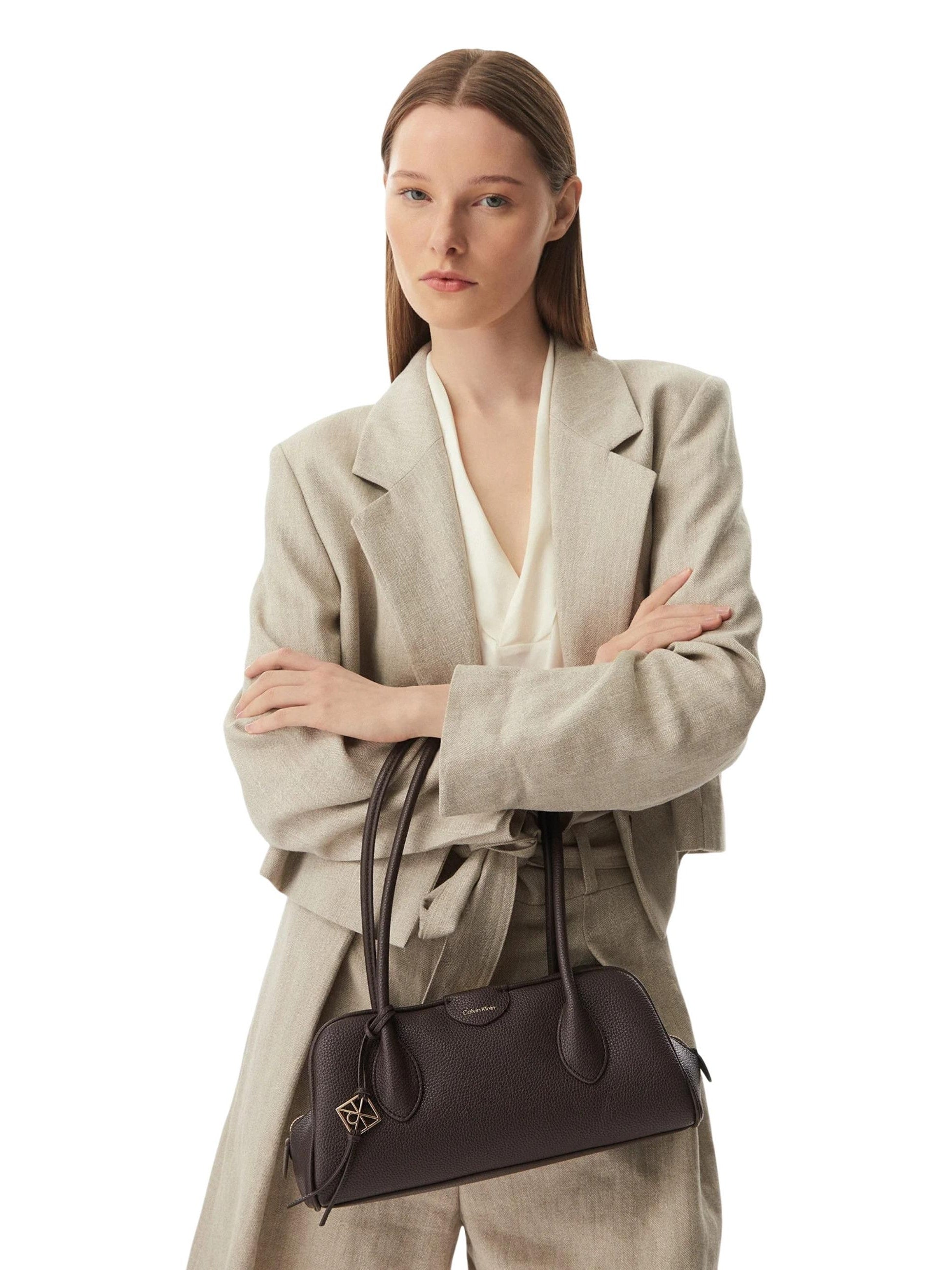 Calvin Klein · Дамска чанта · EMBLEM TRIO PEBBLE SHOULDER BAG | DontMiss.bg