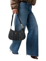 Guess · Дамска чанта · ELSIE SHOULDER BAG | DontMiss.bg
