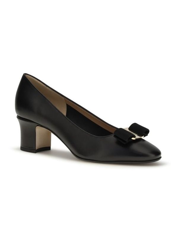 Ferragamo · Обувки на ток · Черен | DontMiss.bg