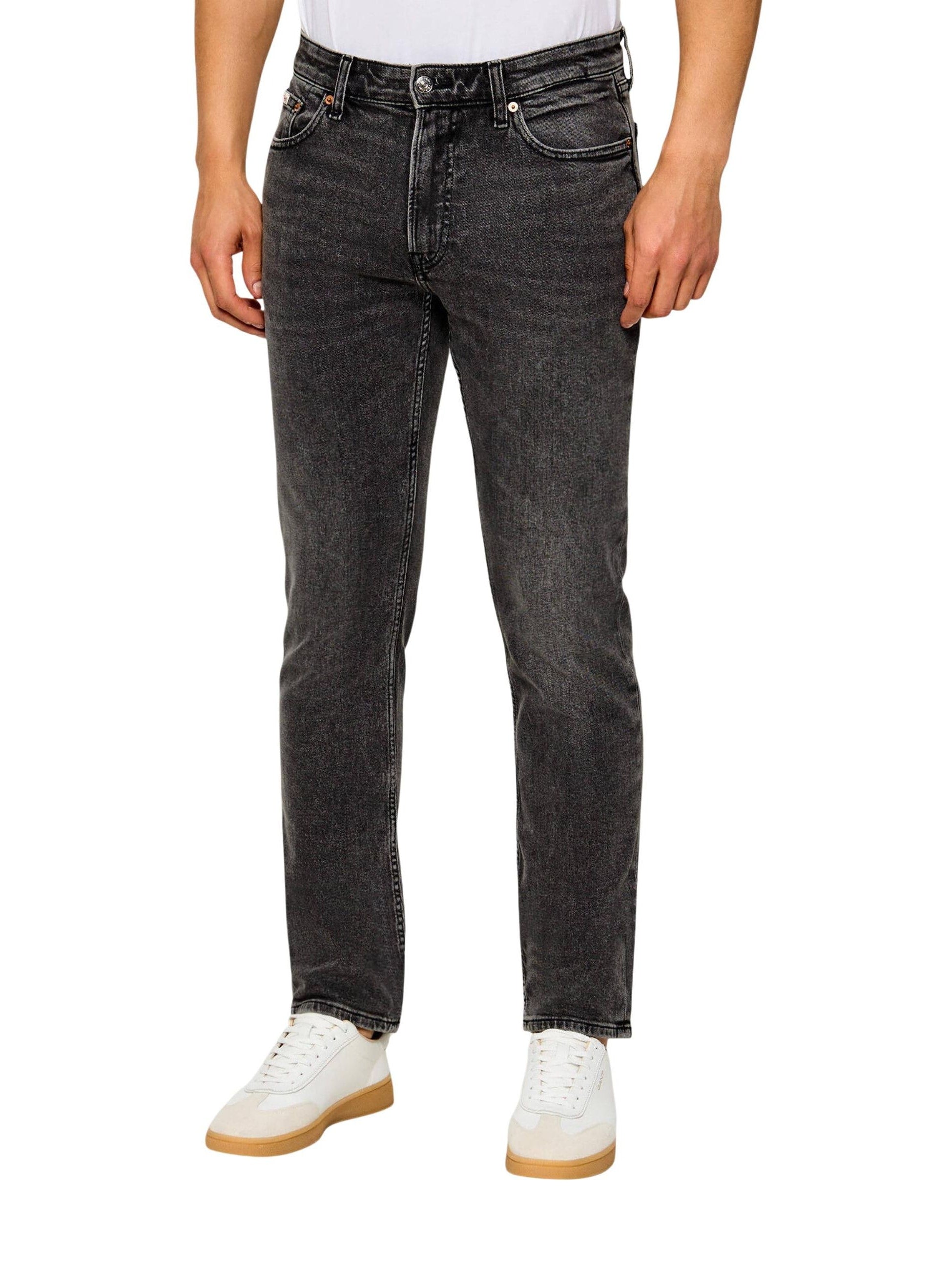 Calvin Klein Jeans · Дънки · Бежов | DontMiss.bg