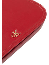 Calvin Klein · Дамска чанта · CK CURVED  ON CHAIN | DontMiss.bg
