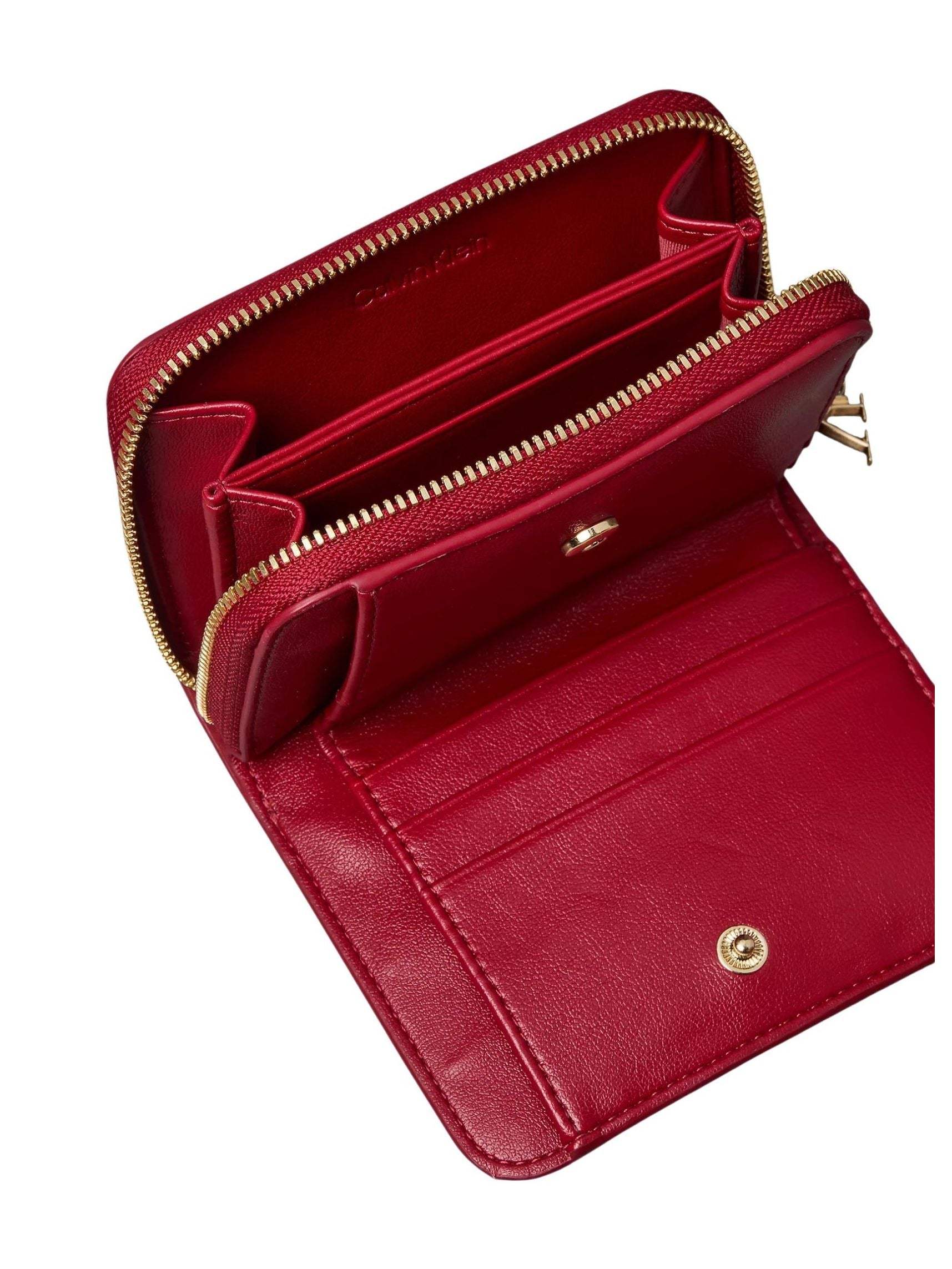 Calvin Klein · Портфейл · CK PULLER MEDIUM FLAP ZIP AROUND | DontMiss.bg