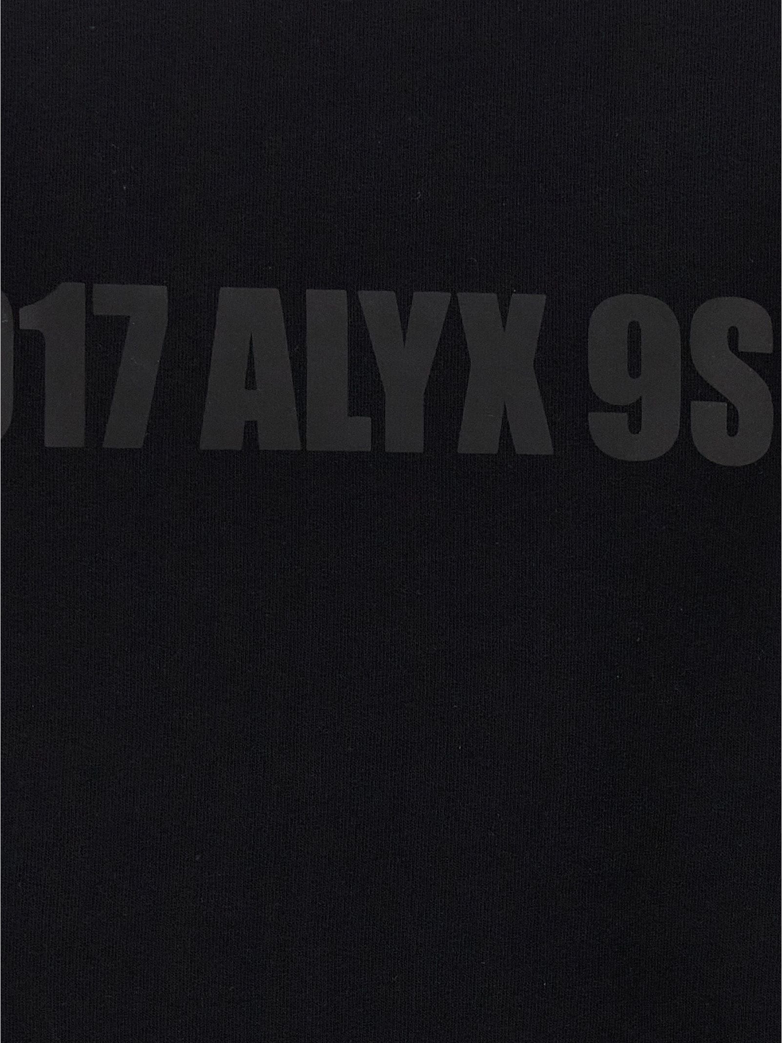 Alyx · Суитшърт · White/Black | DontMiss.bg